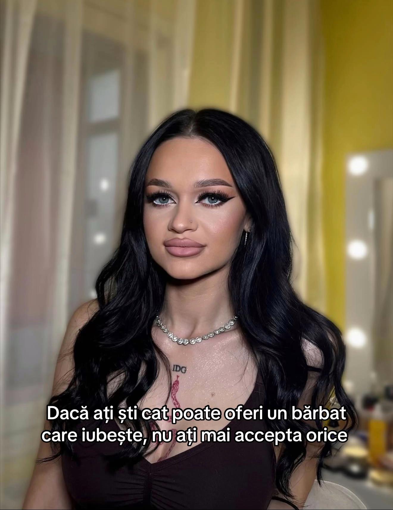 @Adelina 🤍