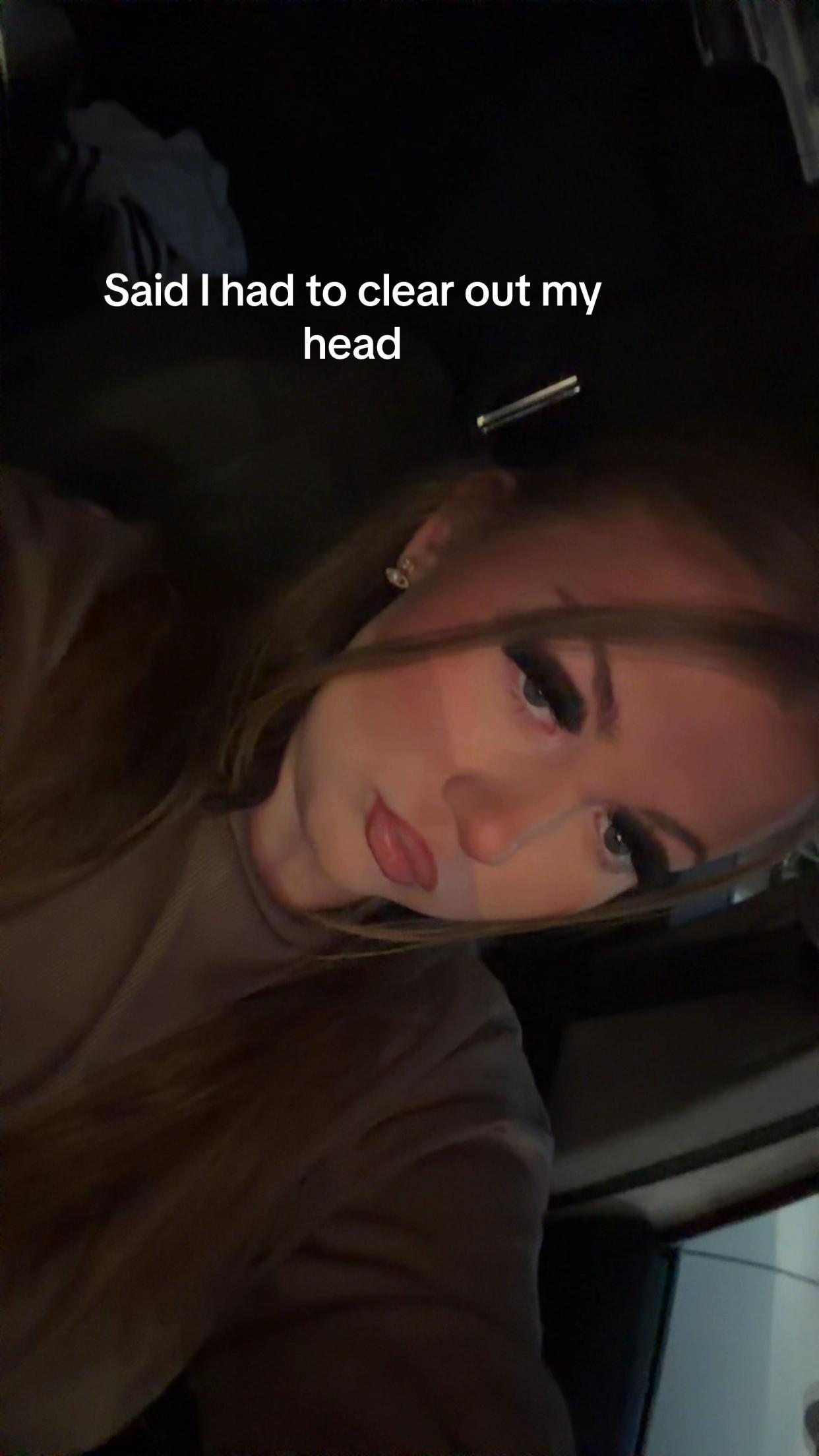 @lolo🥰