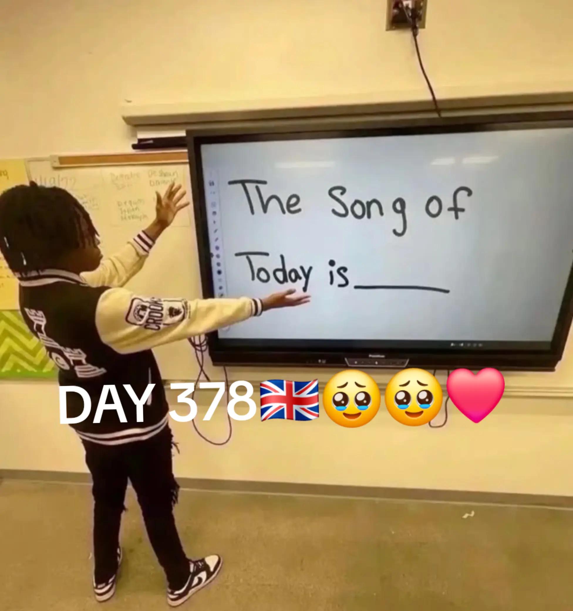 @ESC Eli🇩🇪🇬🇧🇨🇿