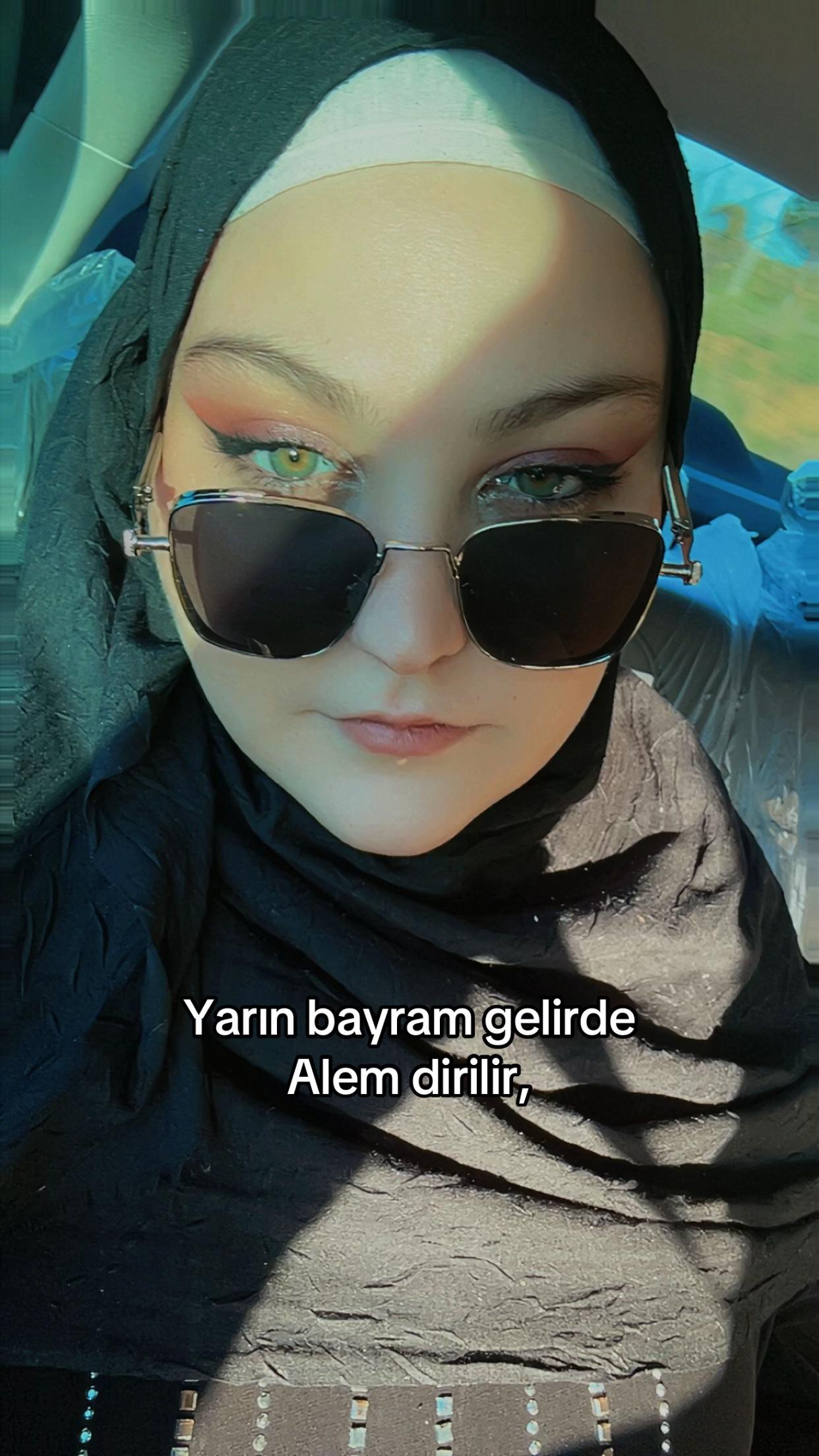 @busraa.4355