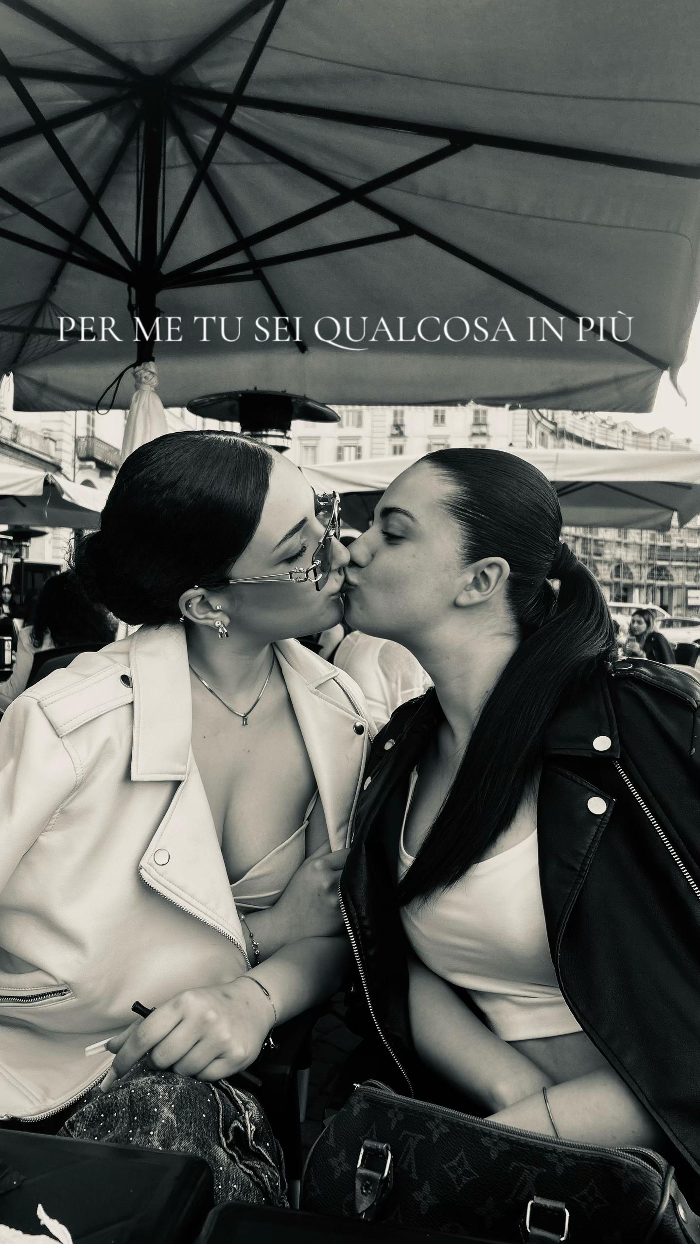 @vale&rebi