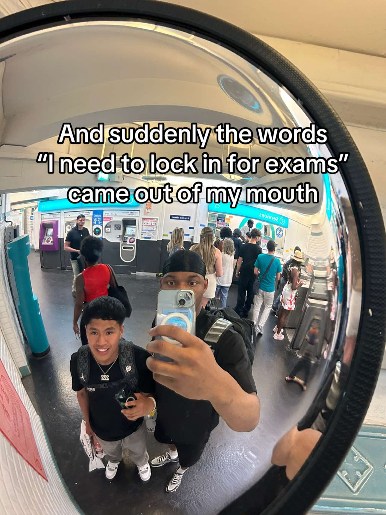 @AV