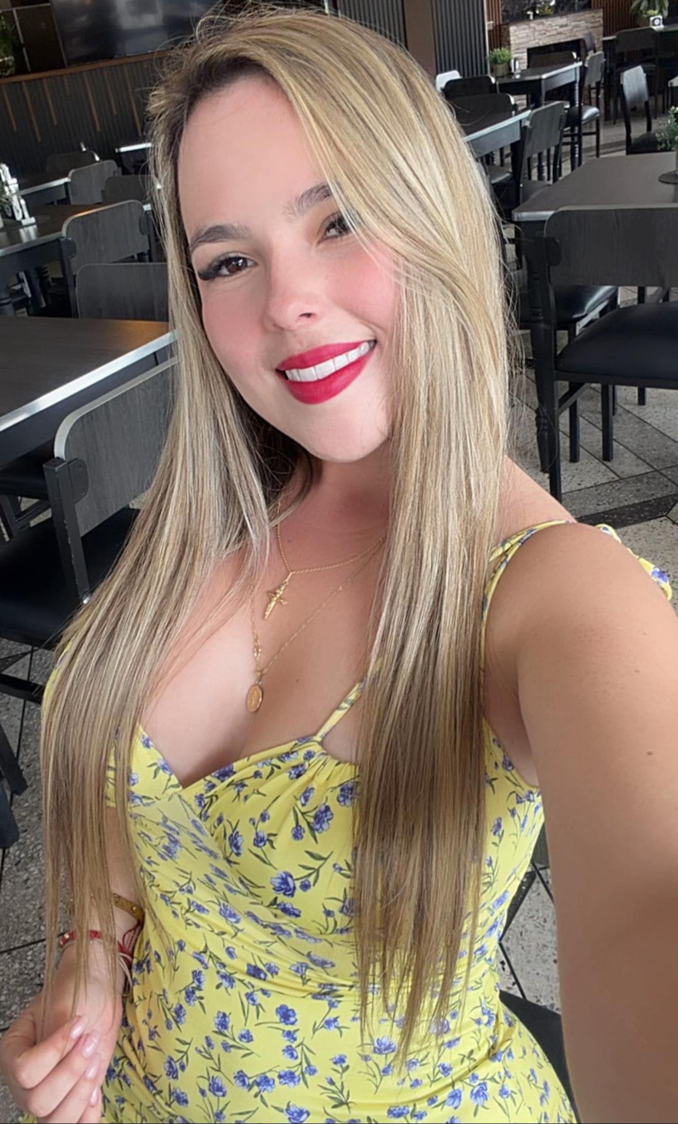 @Angela Gabriela