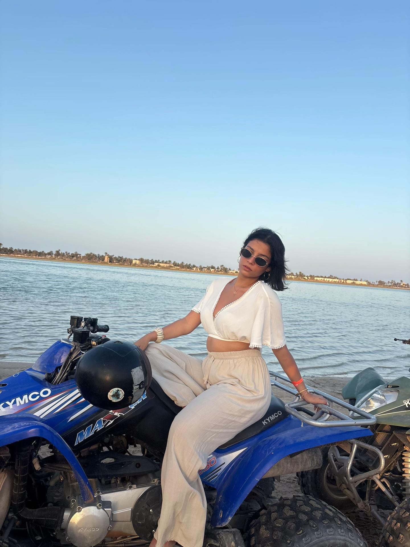 @AROUJA