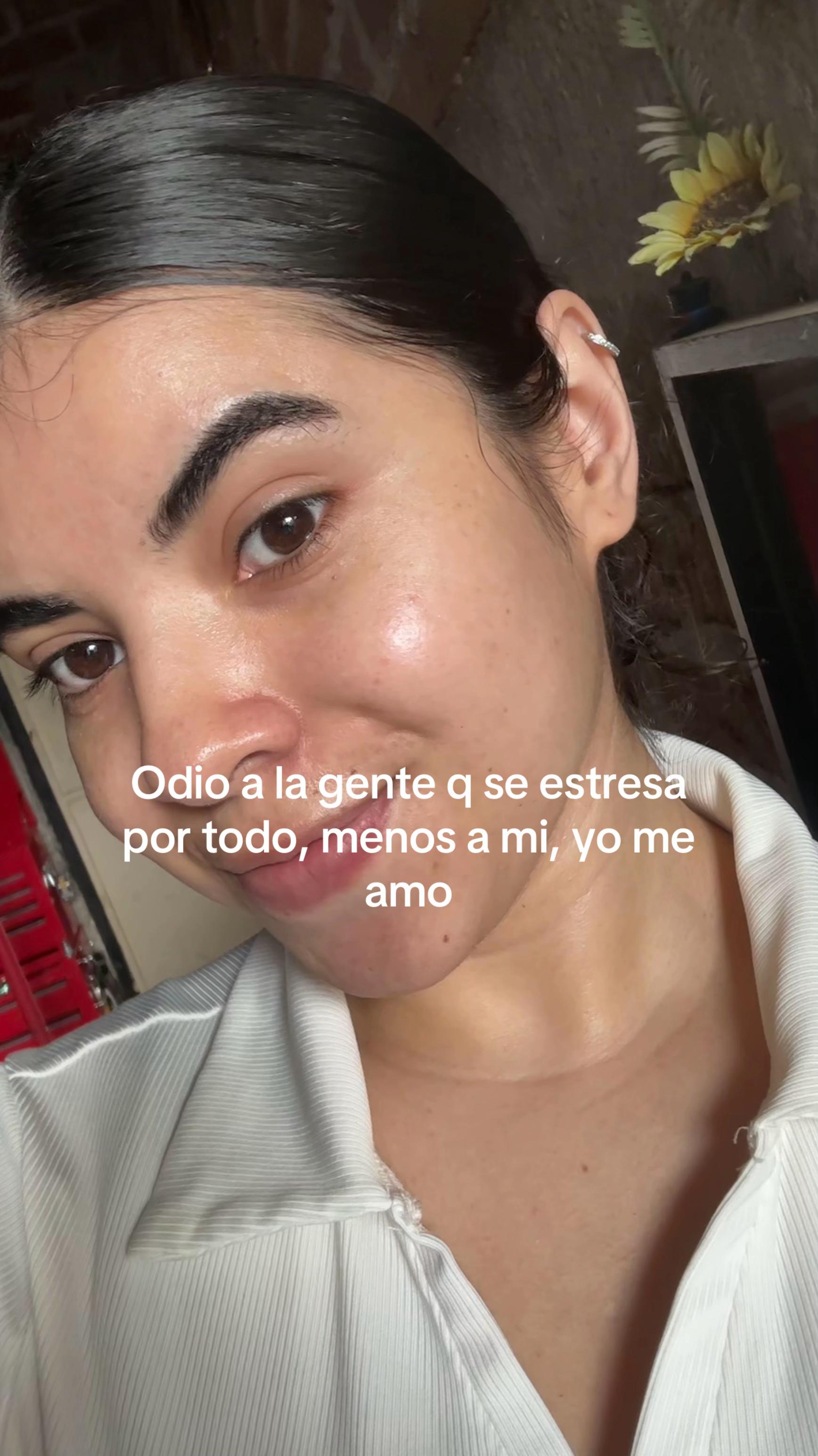 @Evelyn Rocío 🦋