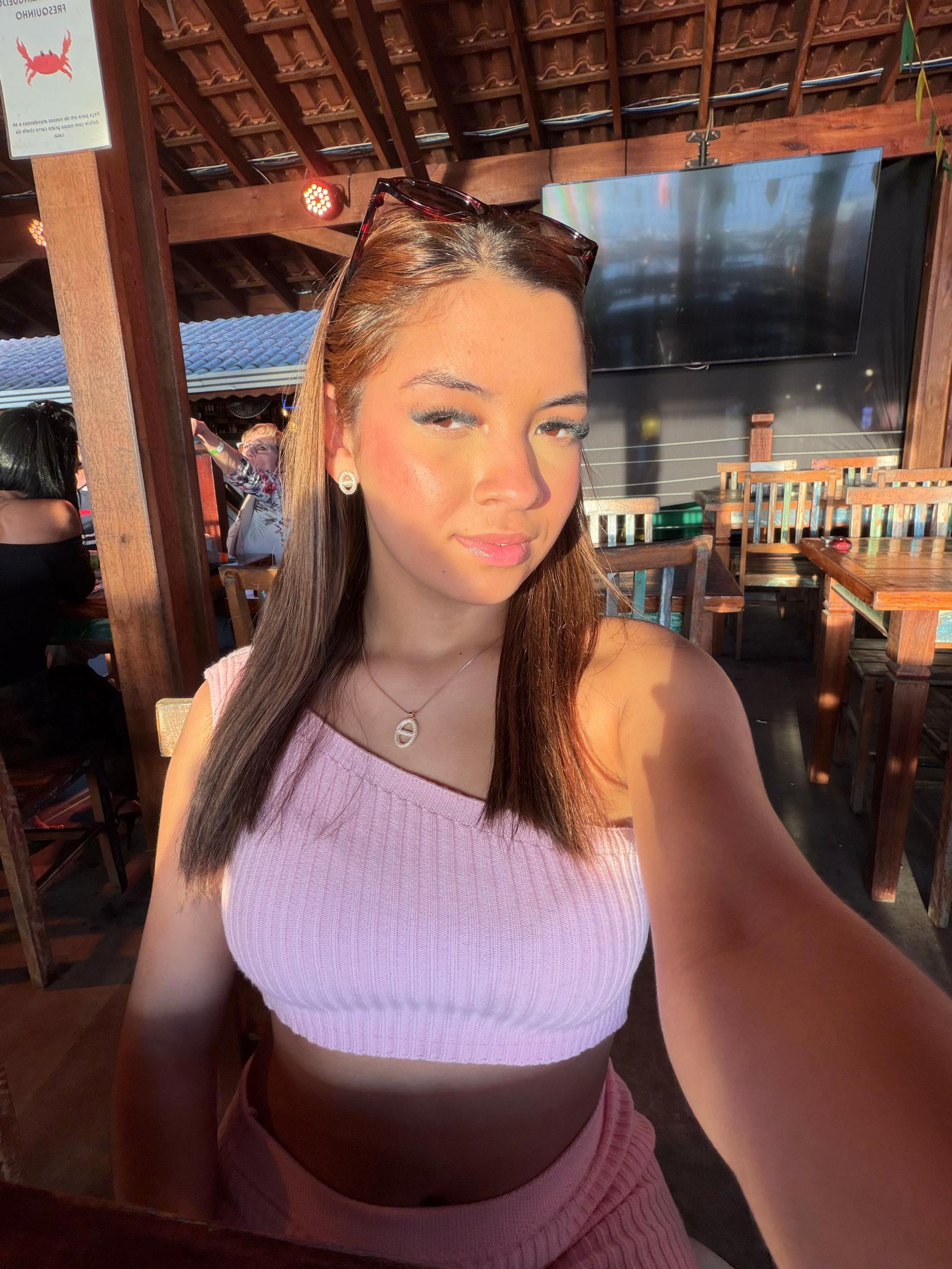@Ana