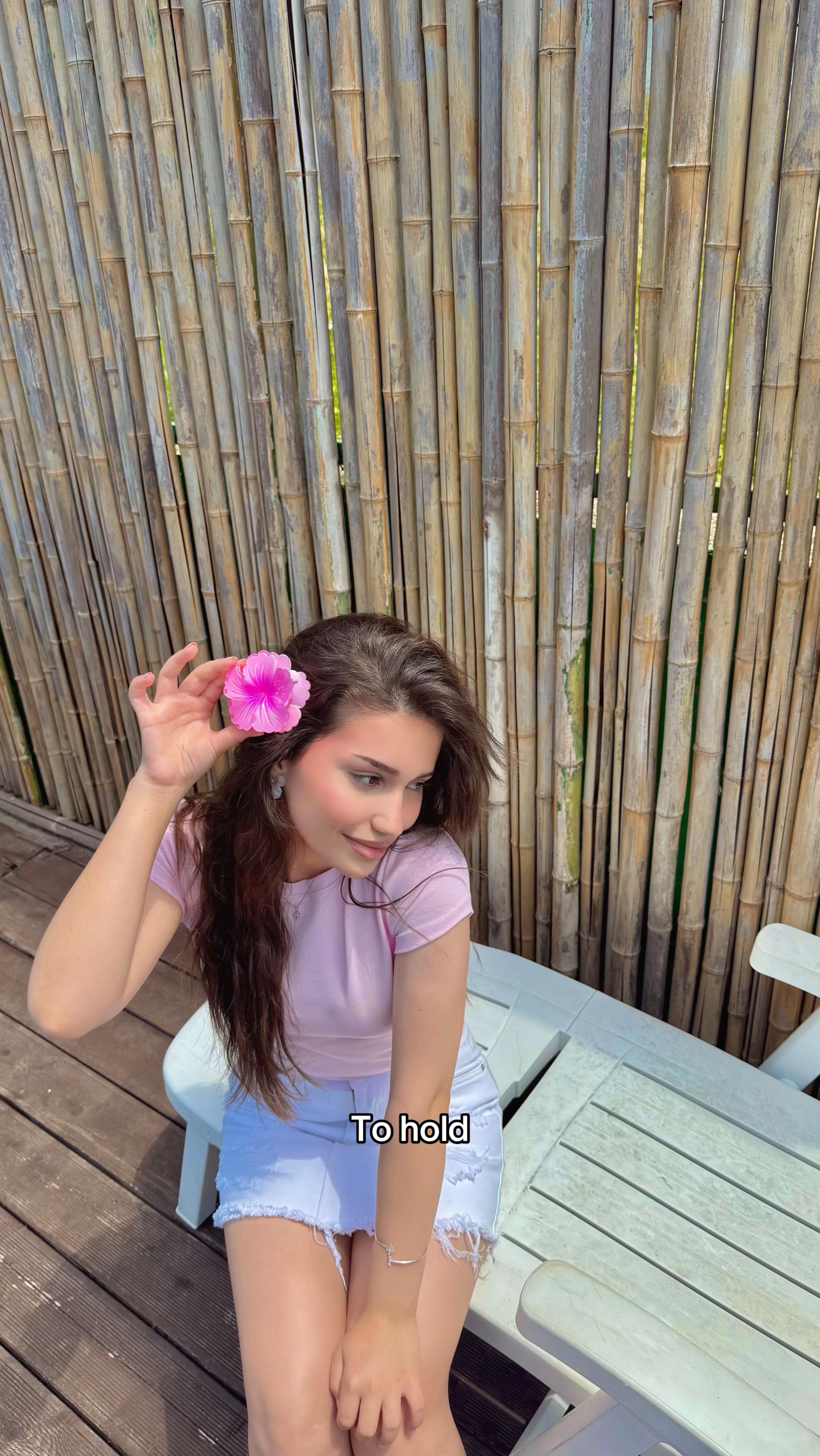 @Ի