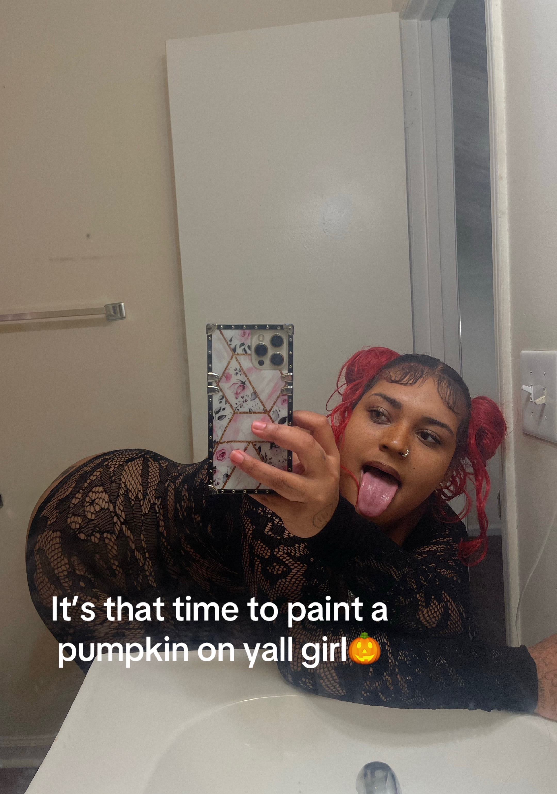 @Doll