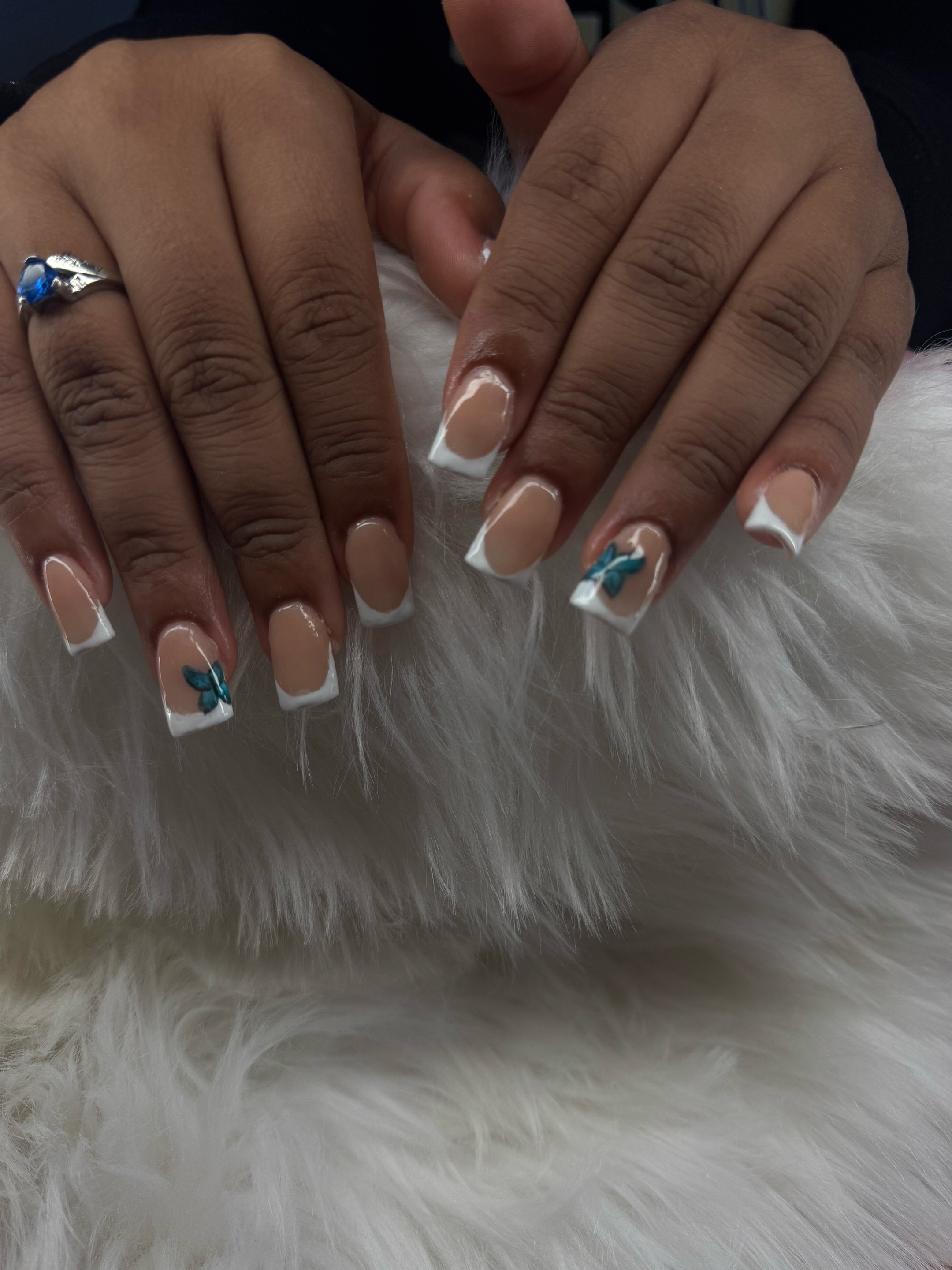 @nailsbydamarys