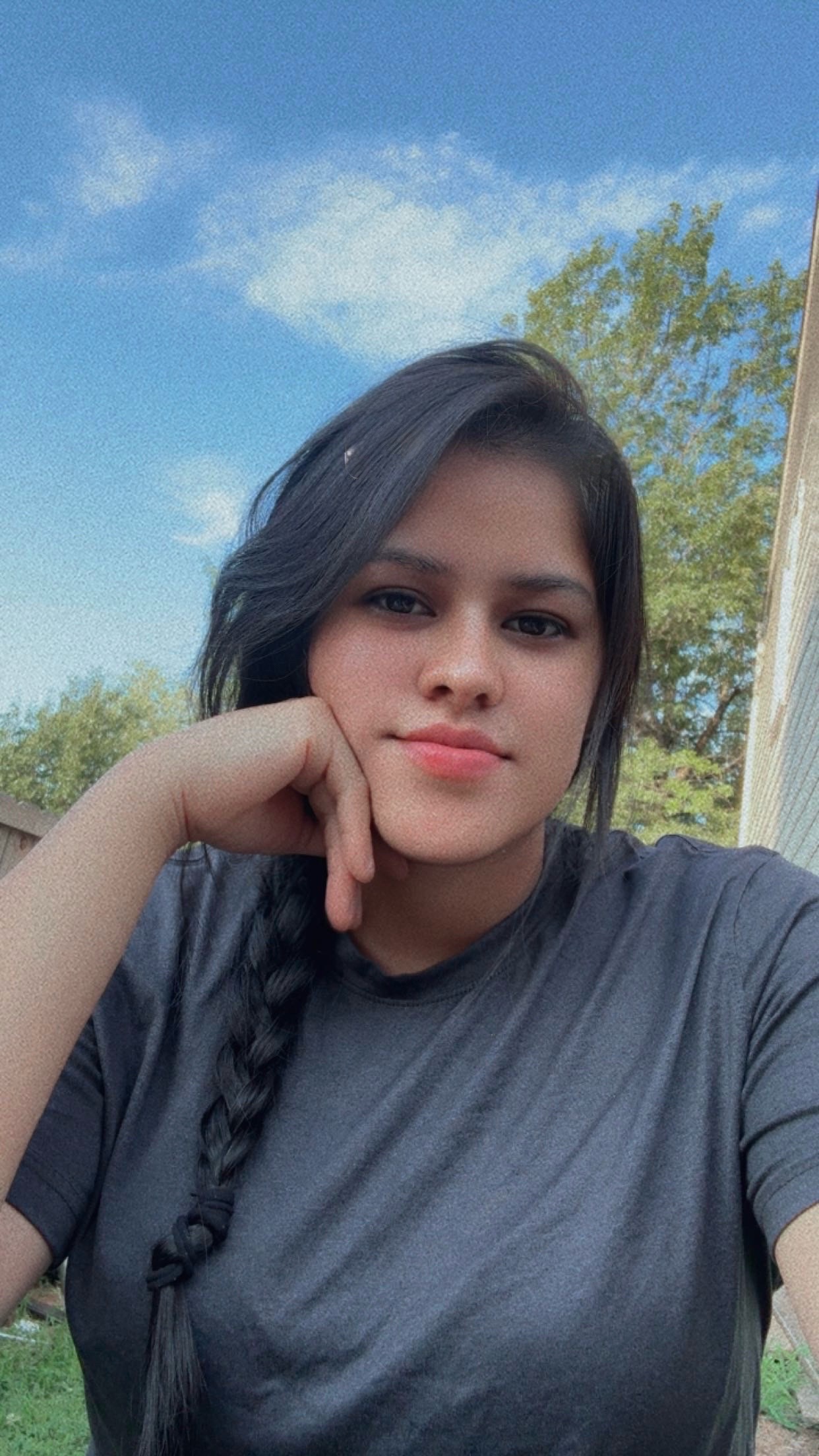 @🦋𝓜𝓪𝓻𝔂 𝓥𝓮𝓰𝓪 🩷⚡️