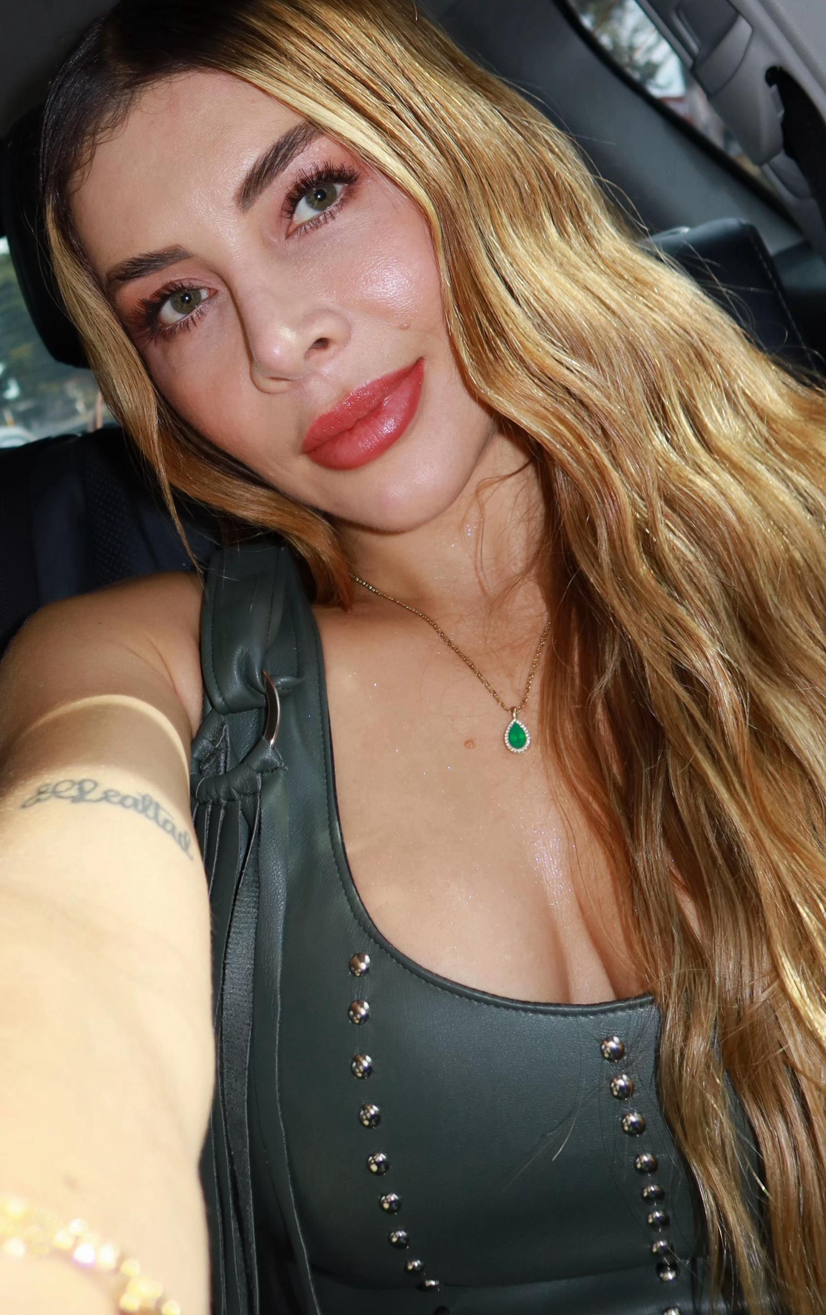 @Erika V Vargas