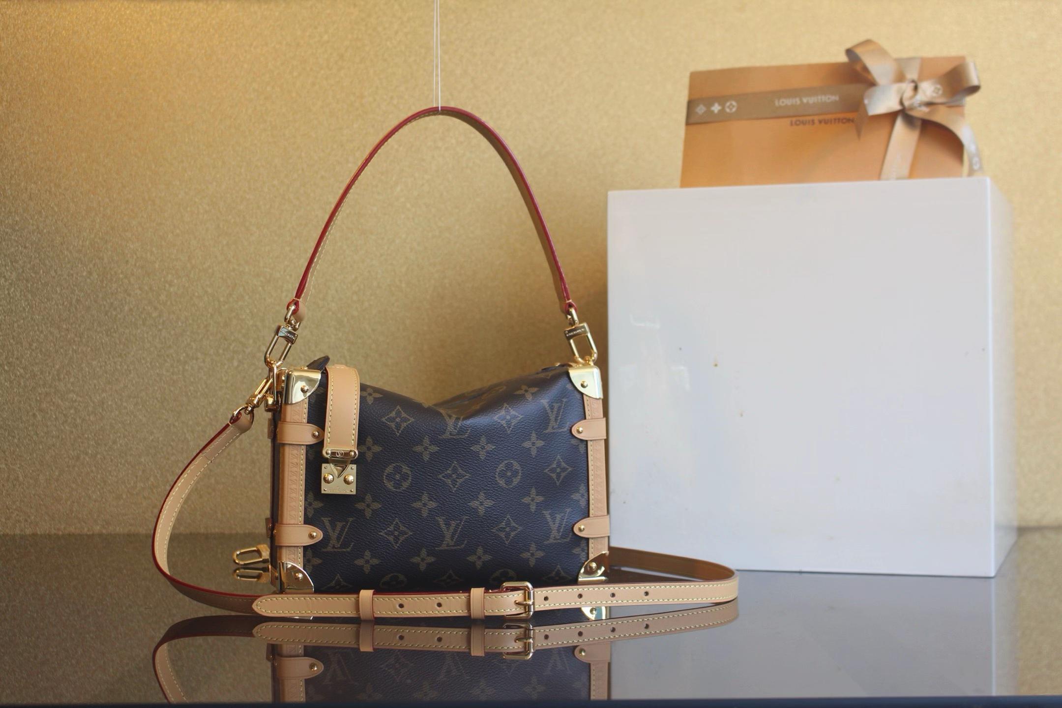 @Bag