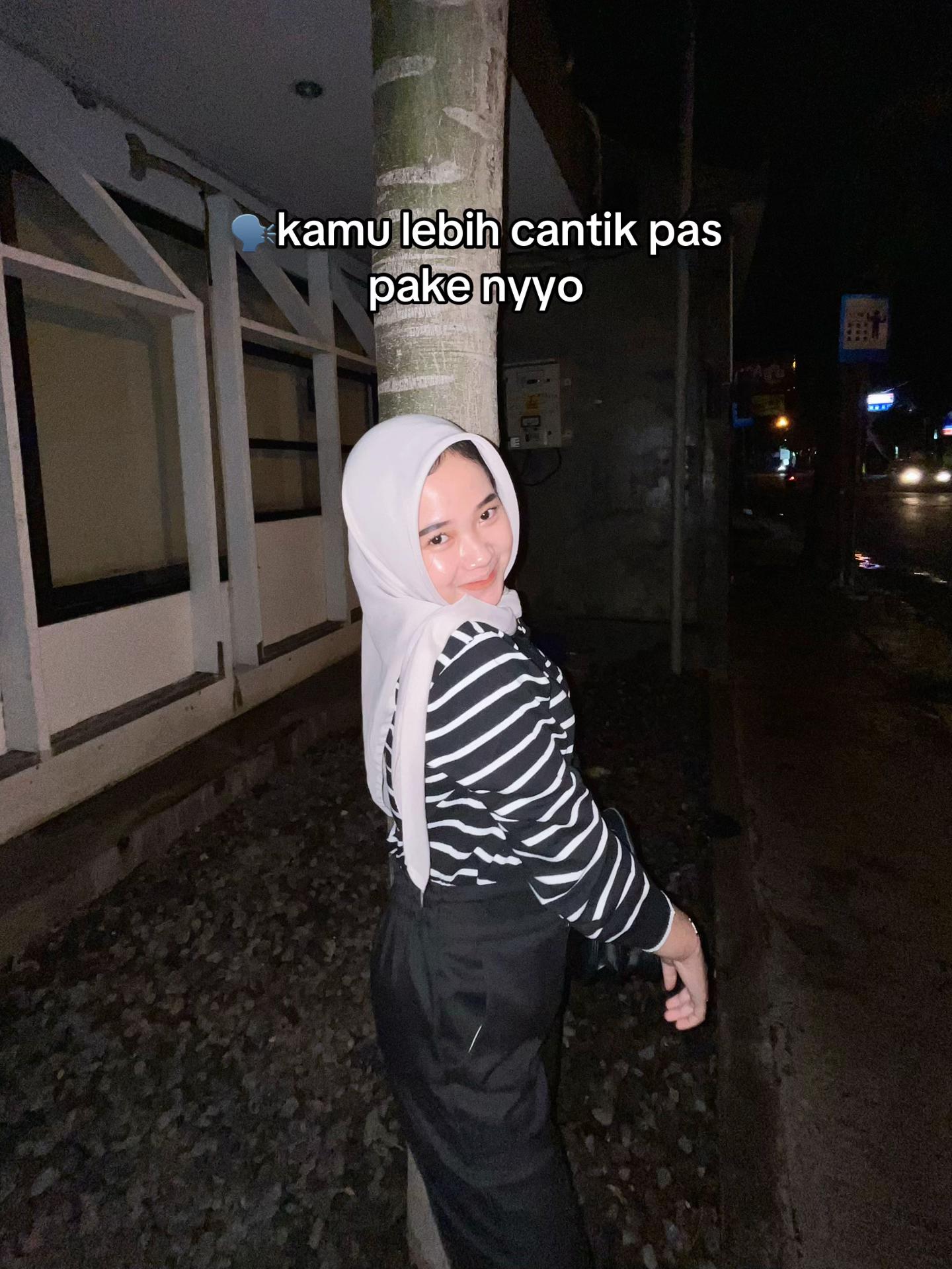 @g