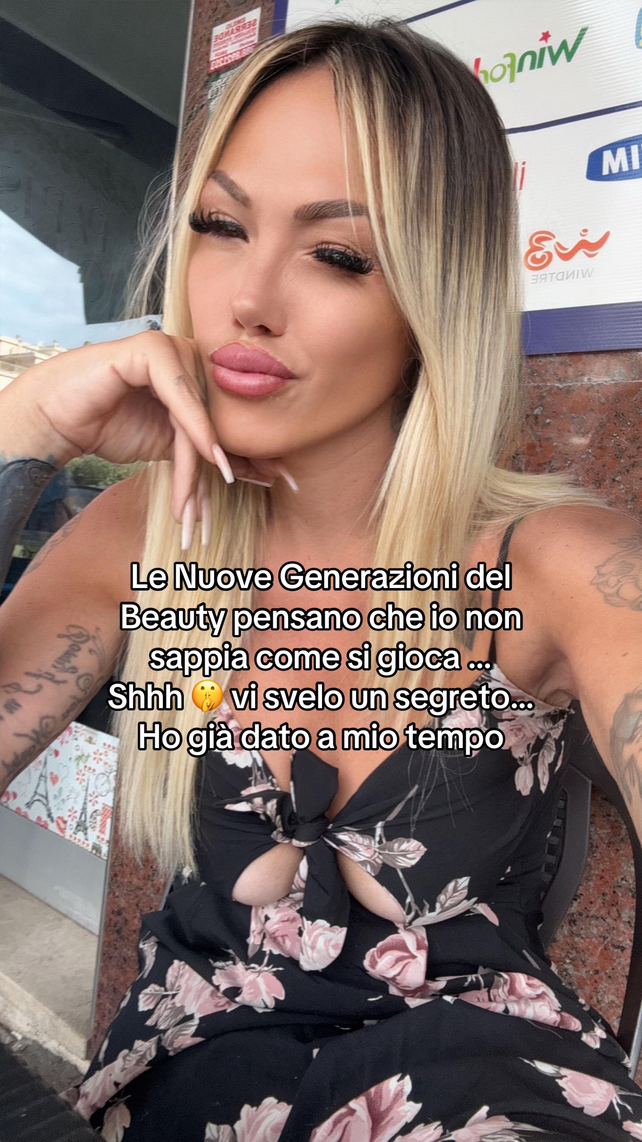 @Giulia_QueenBee