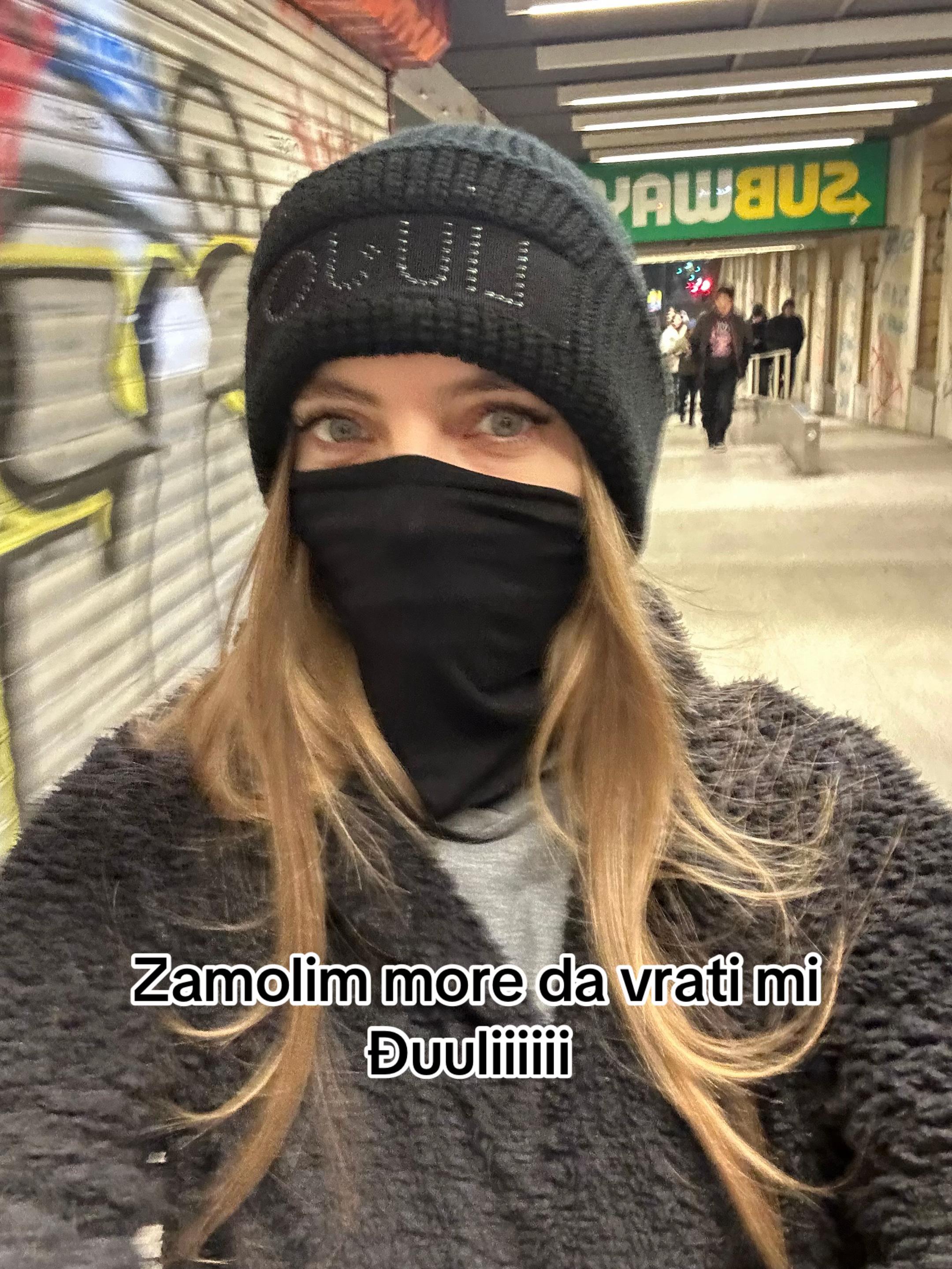 @Eva Bunčič