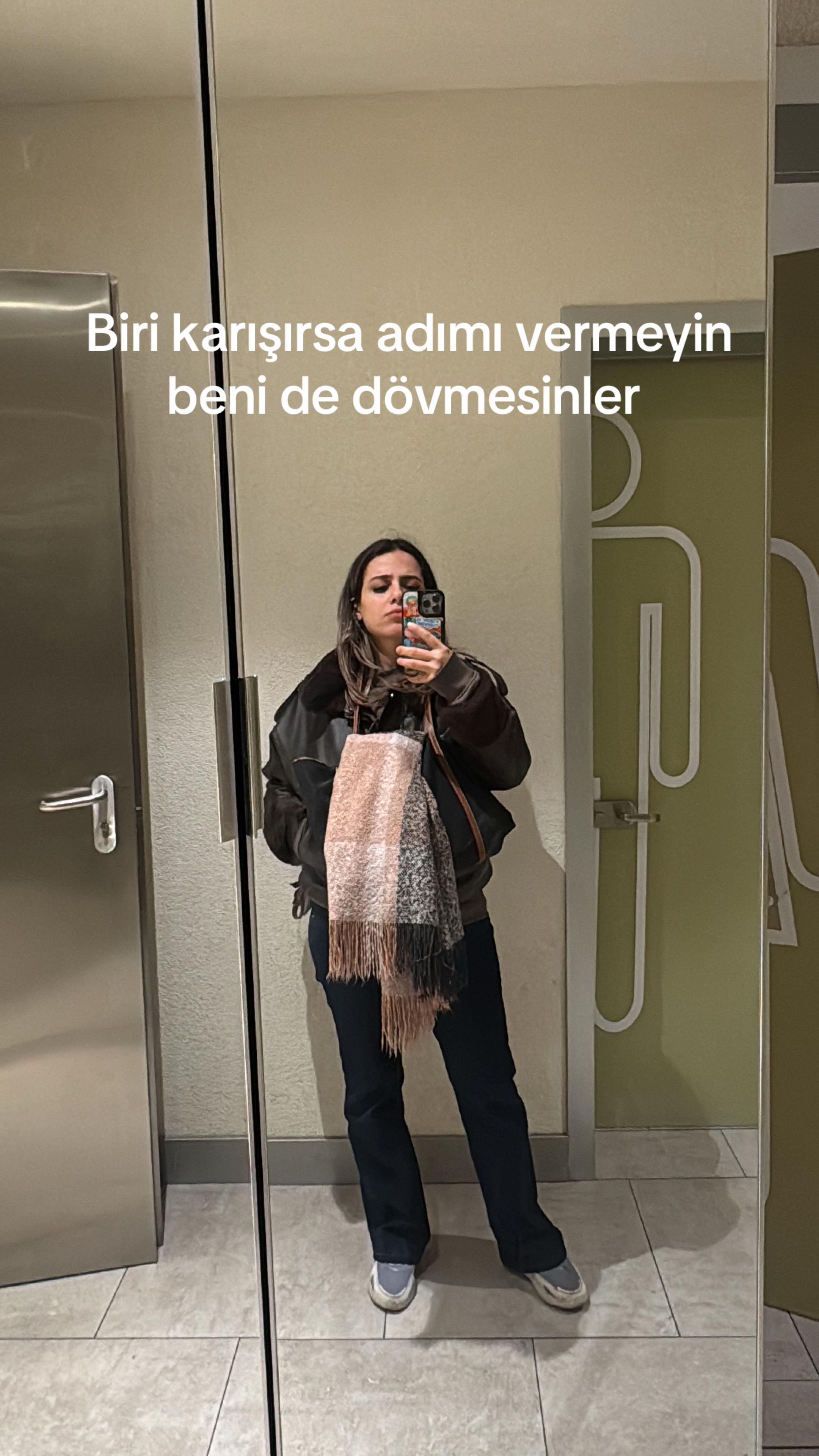 @esmask.o