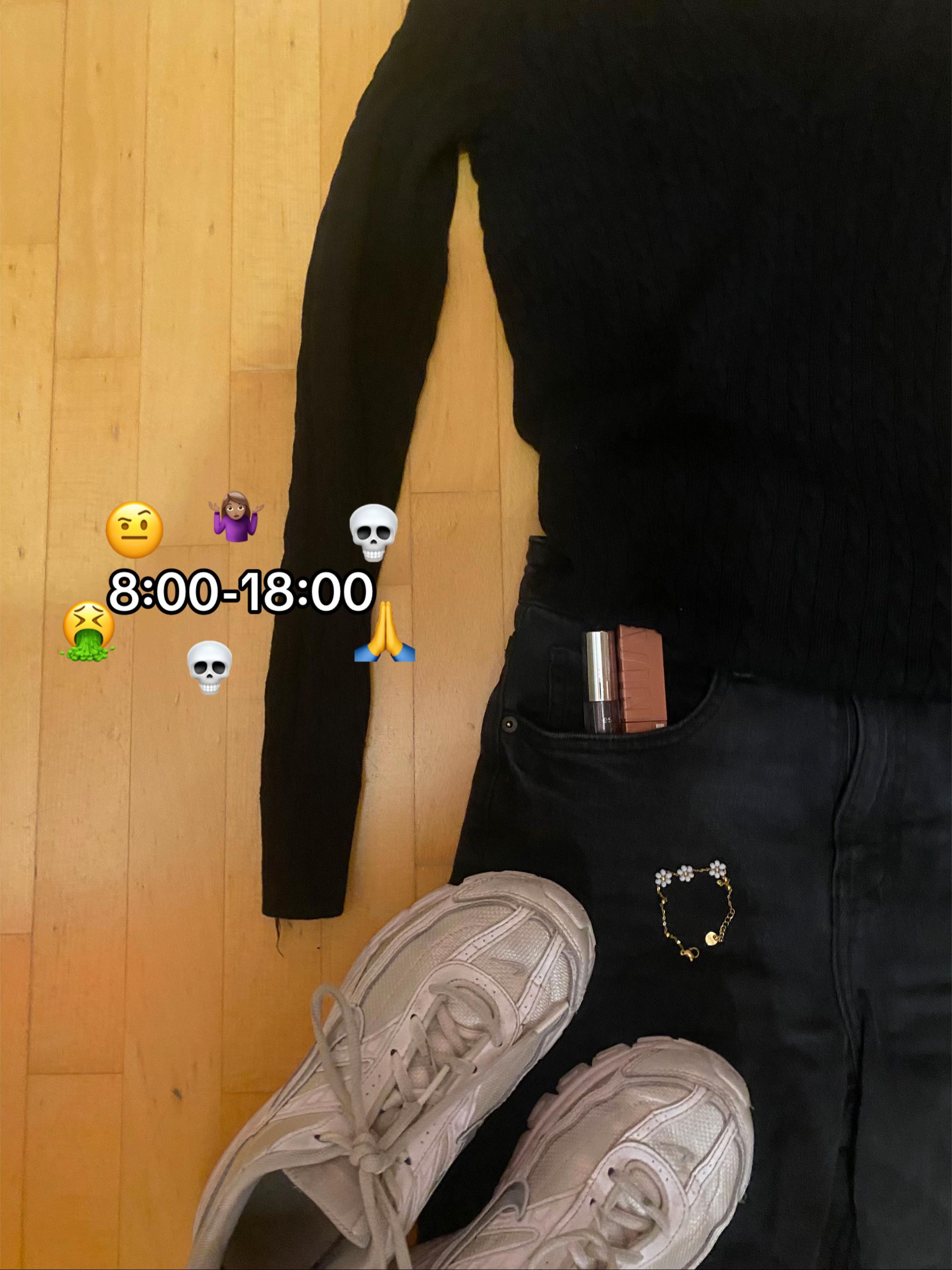 @𝑷ꨄ