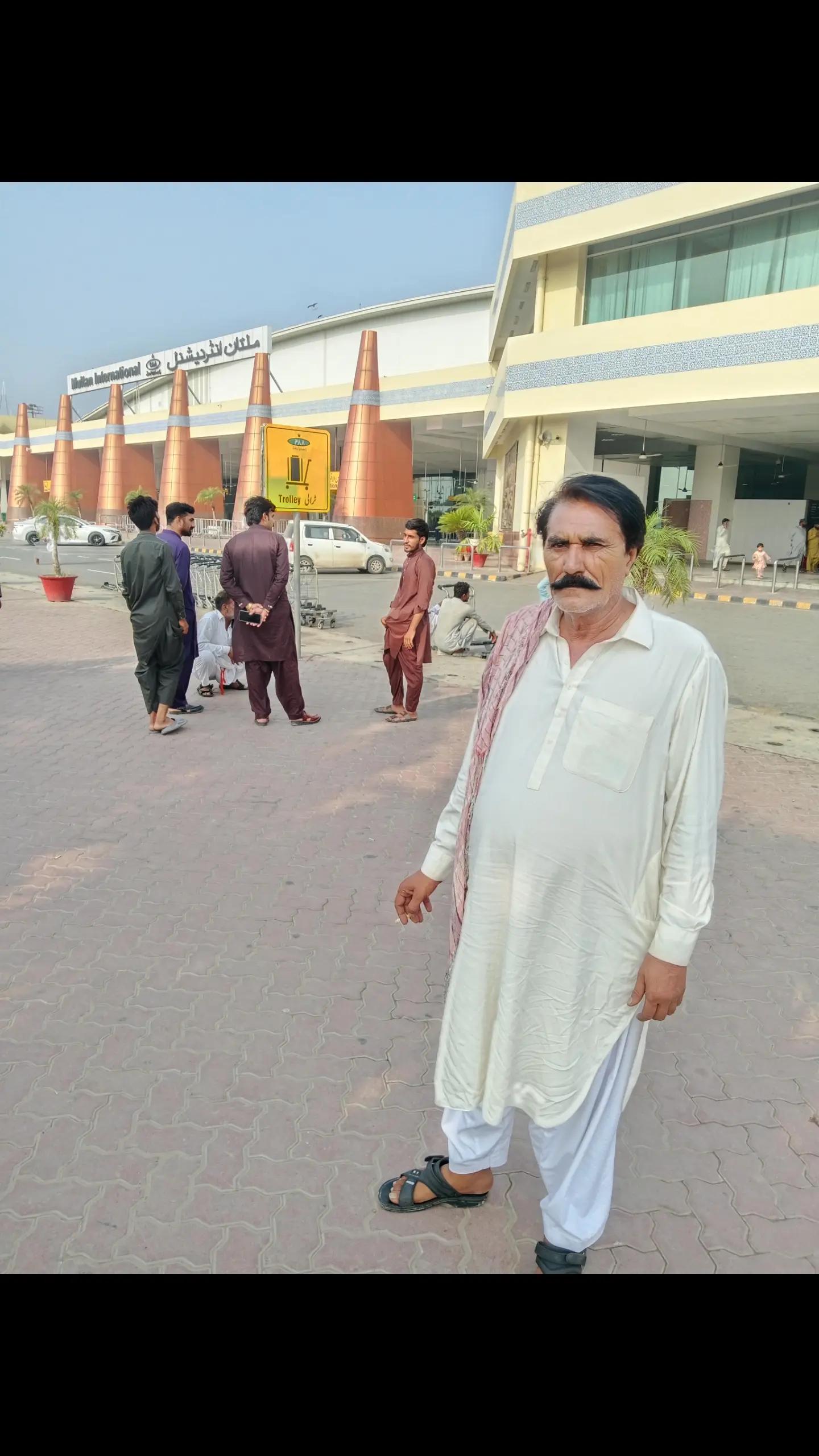 @khadim panwar