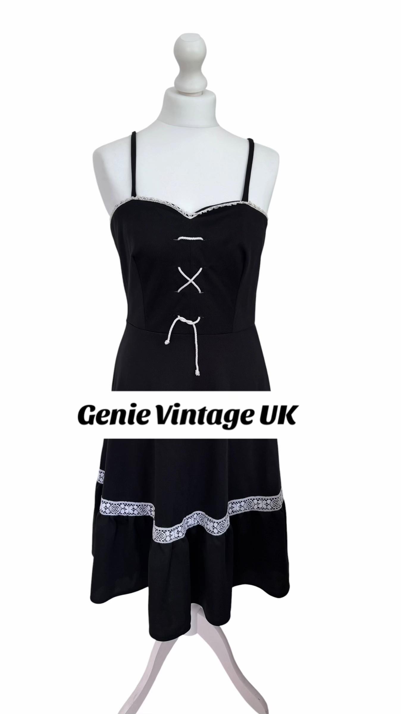 @Genievintageshop