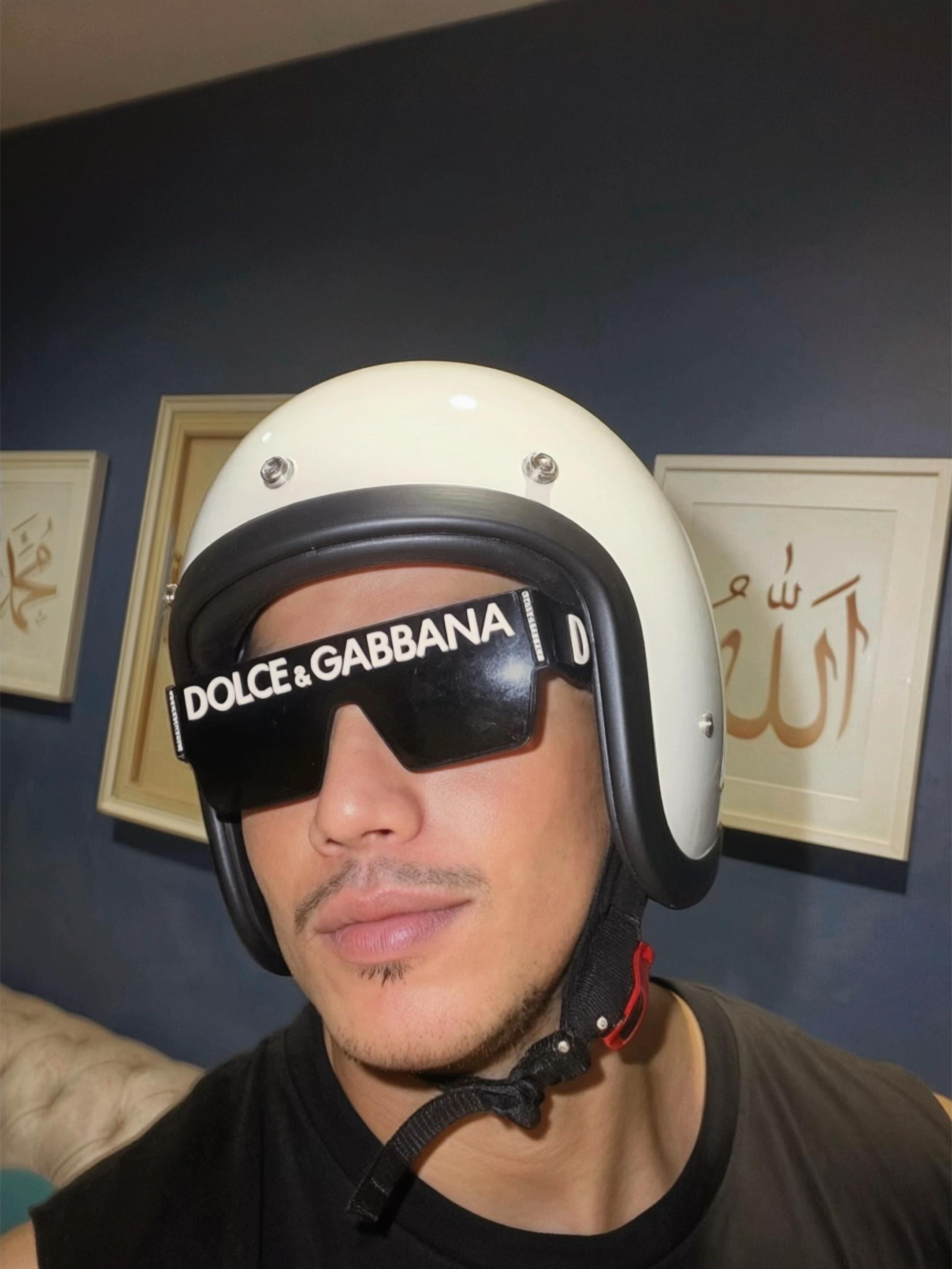 @Zoeyrahman