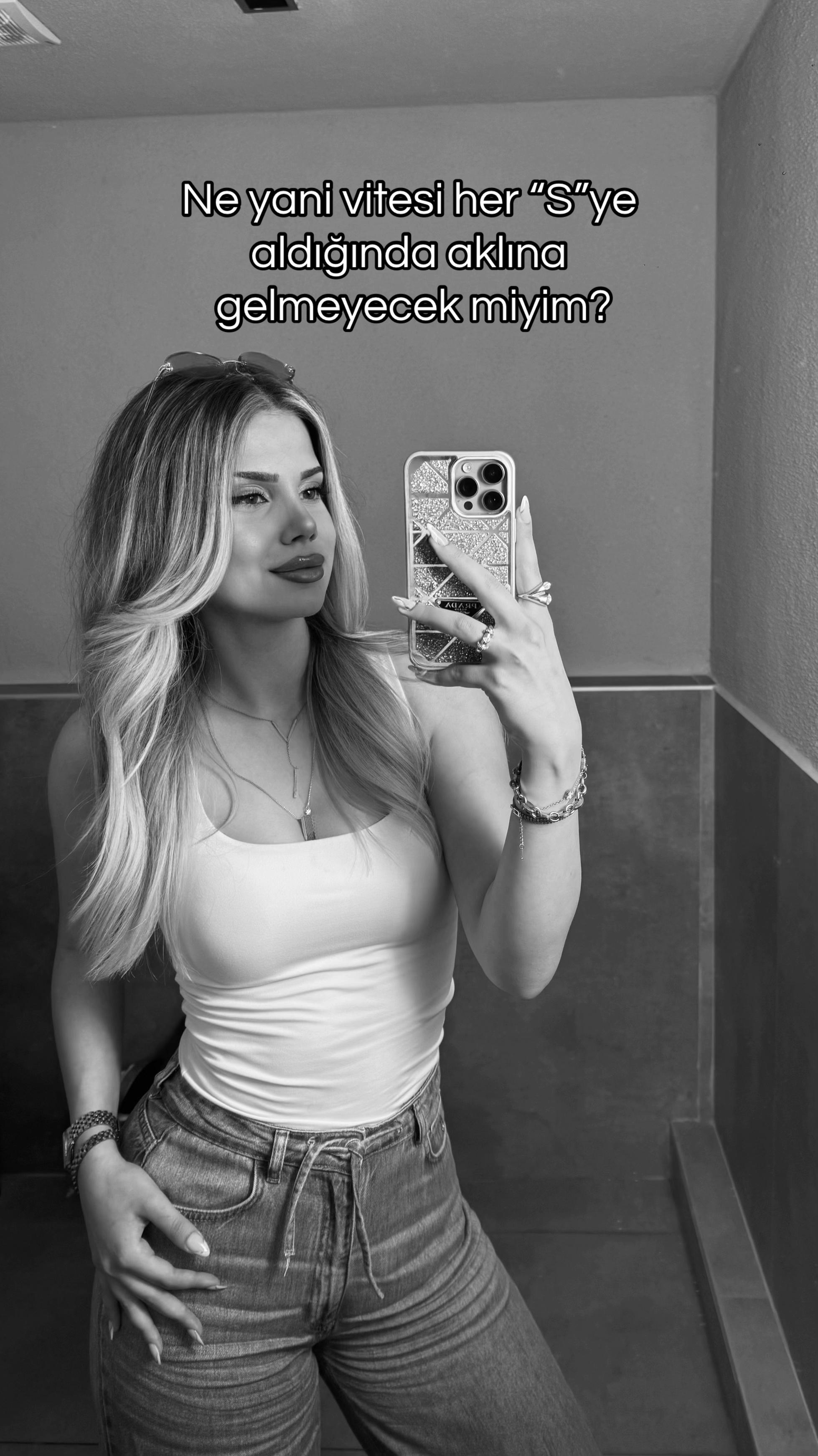 @𝐒