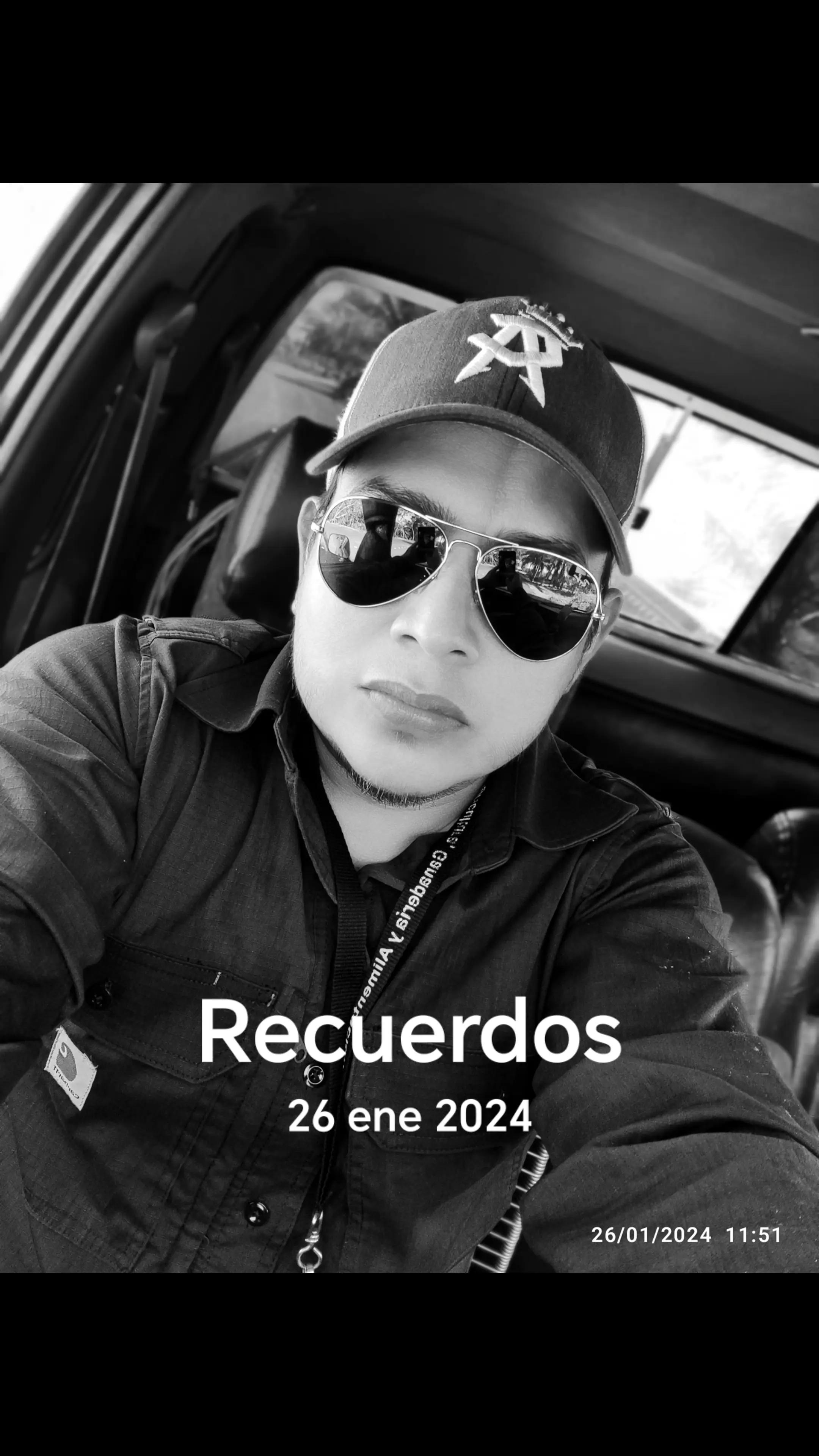 @Carlitos