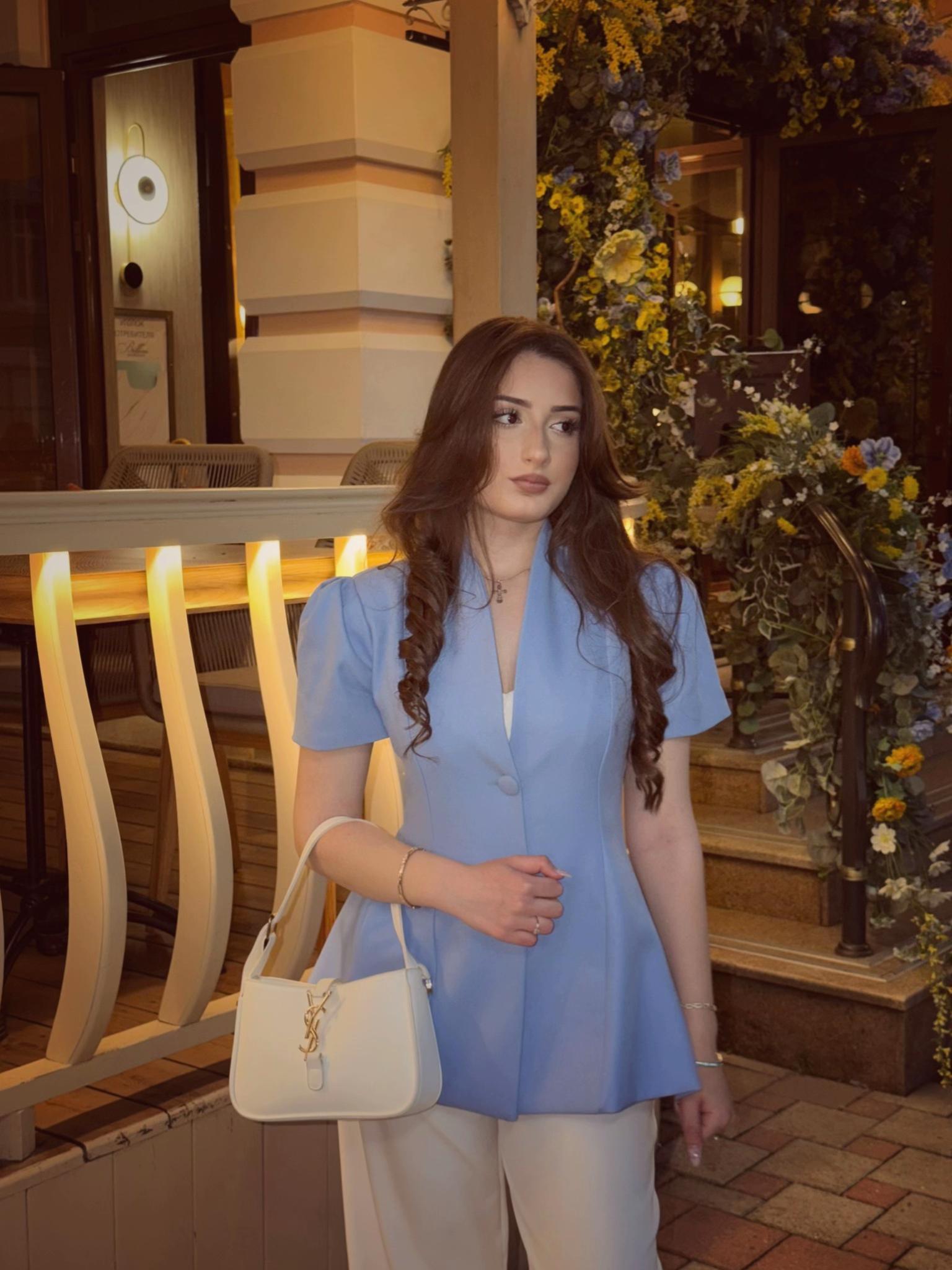 @𝟑 𝟑 𝟑