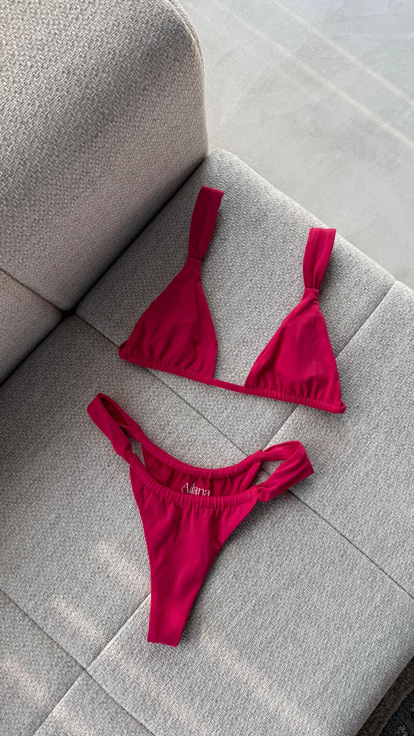 @ailanaswim