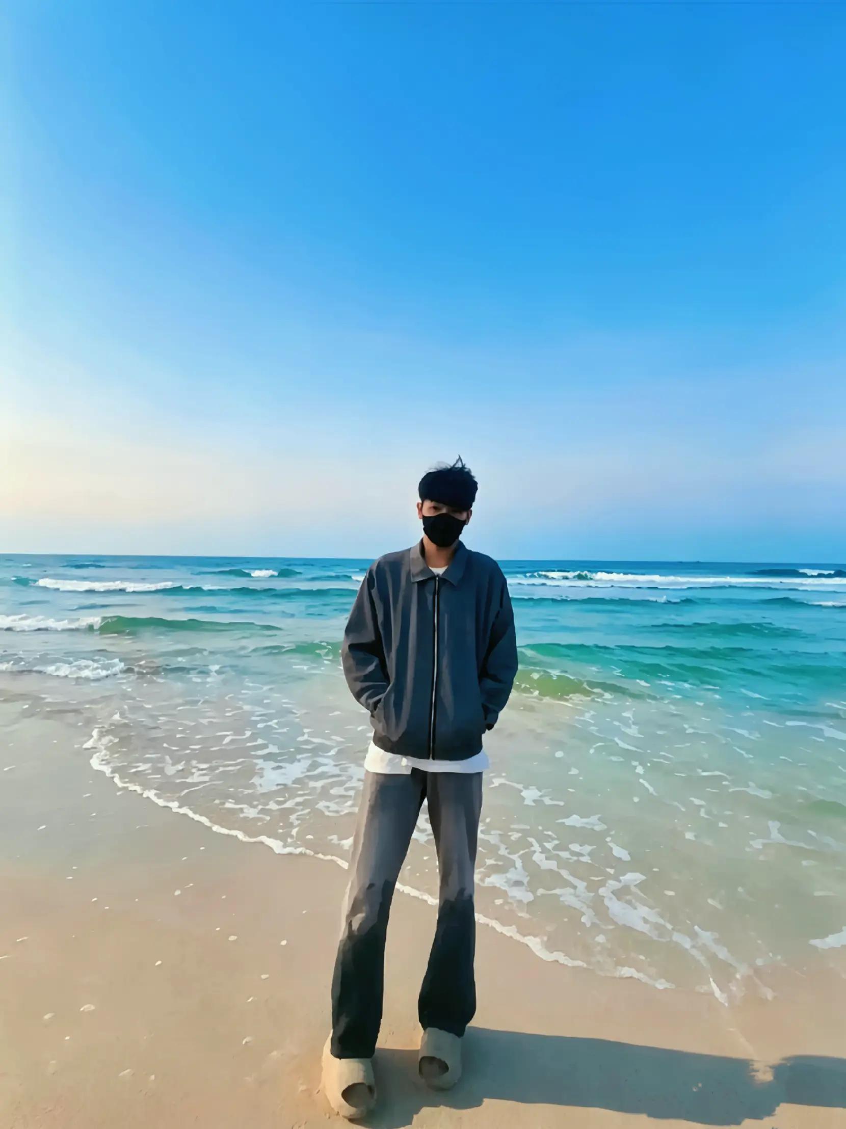 @𝙏𝙧𝙪𝙣𝙜 𝘿𝙤𝙪𝙮𝙞𝙣𝙙𝙯🛍️