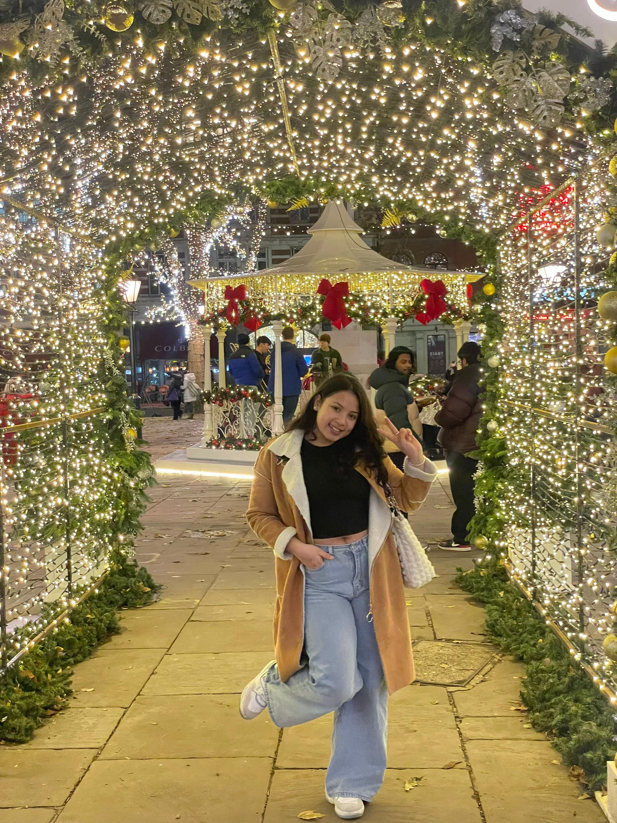 @S u s h m i t a 🎡🇬🇧