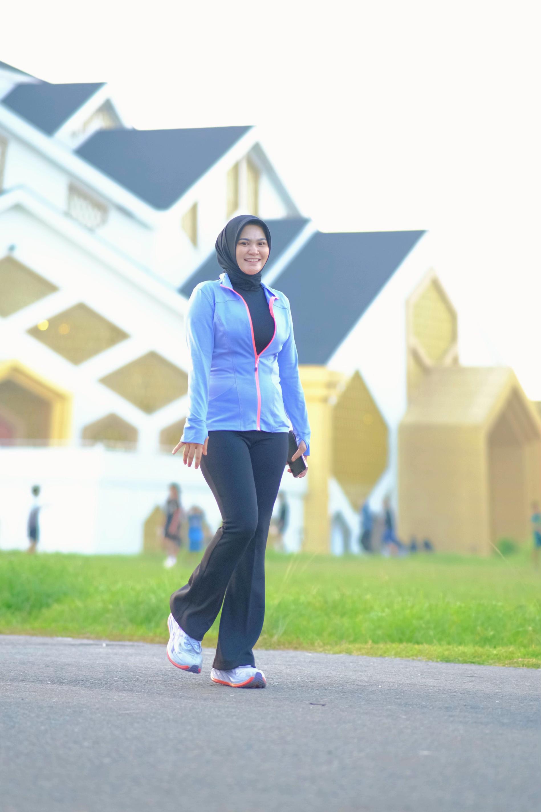 @Tata Minata