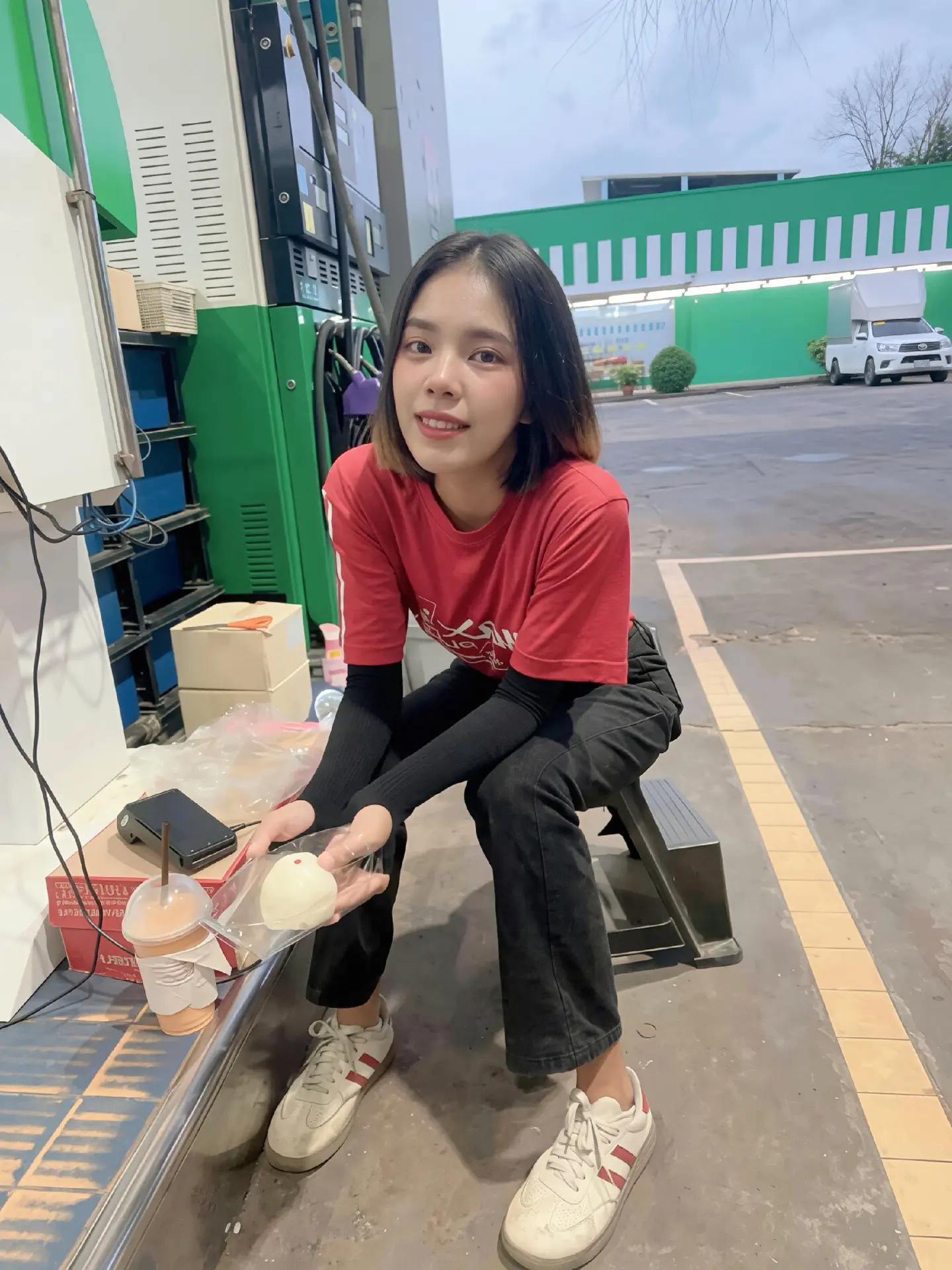 @อ้อนแอ้น