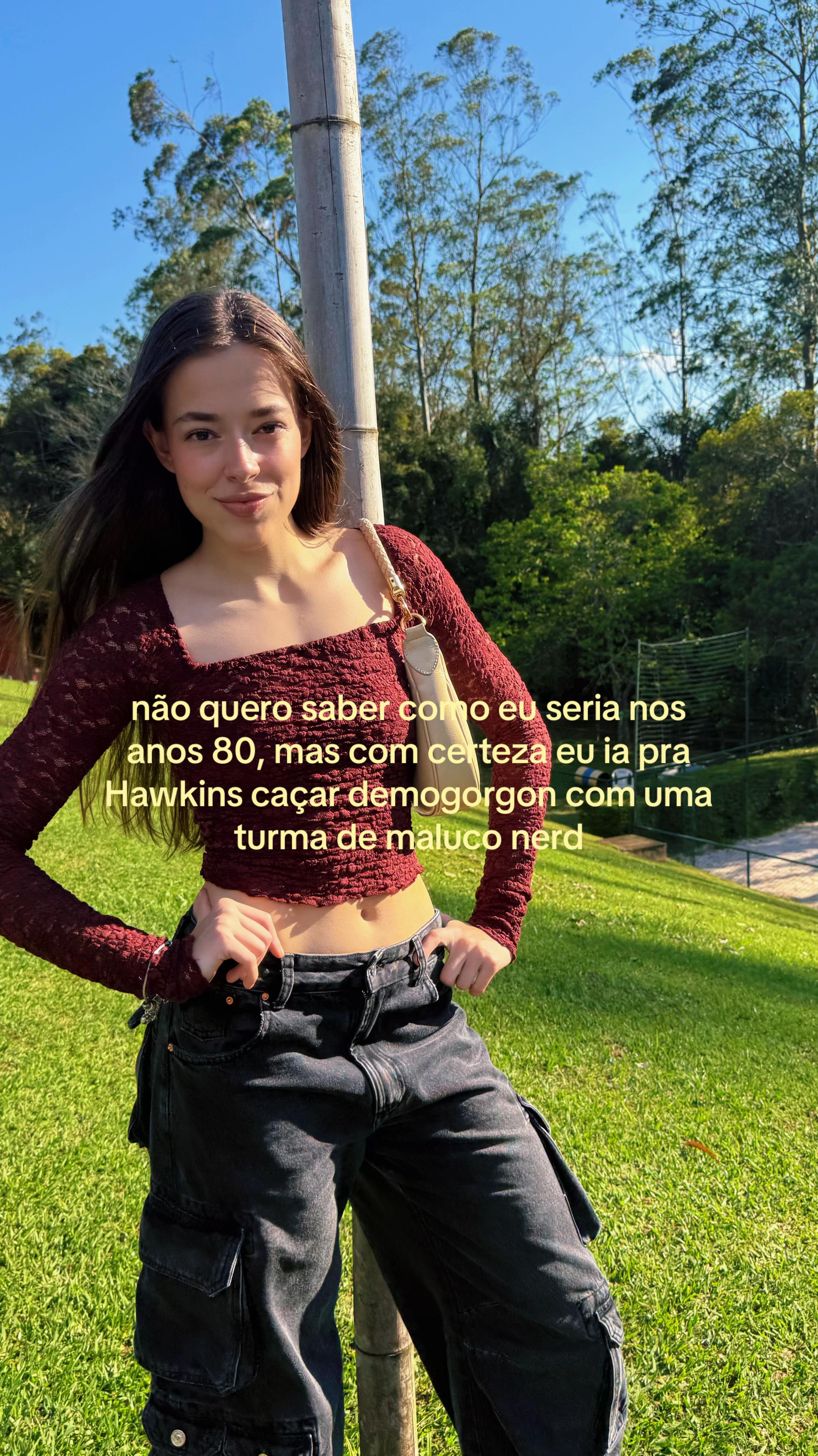 @Julia Andrade