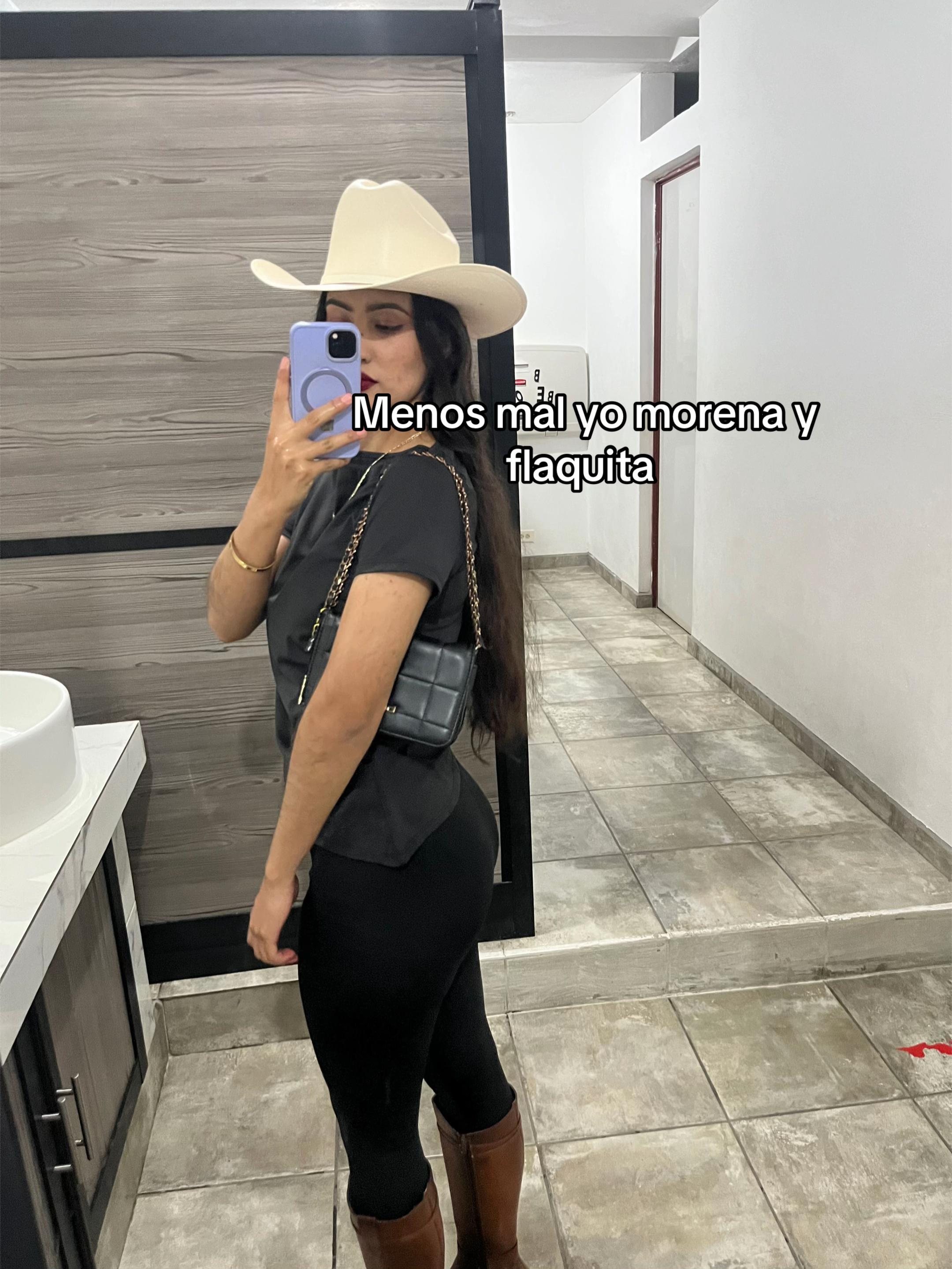 @Ana Gallegos
