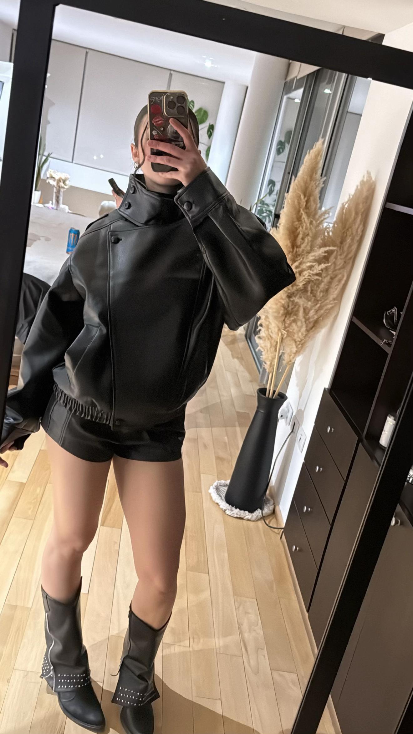 @Tinaaaa 👀
