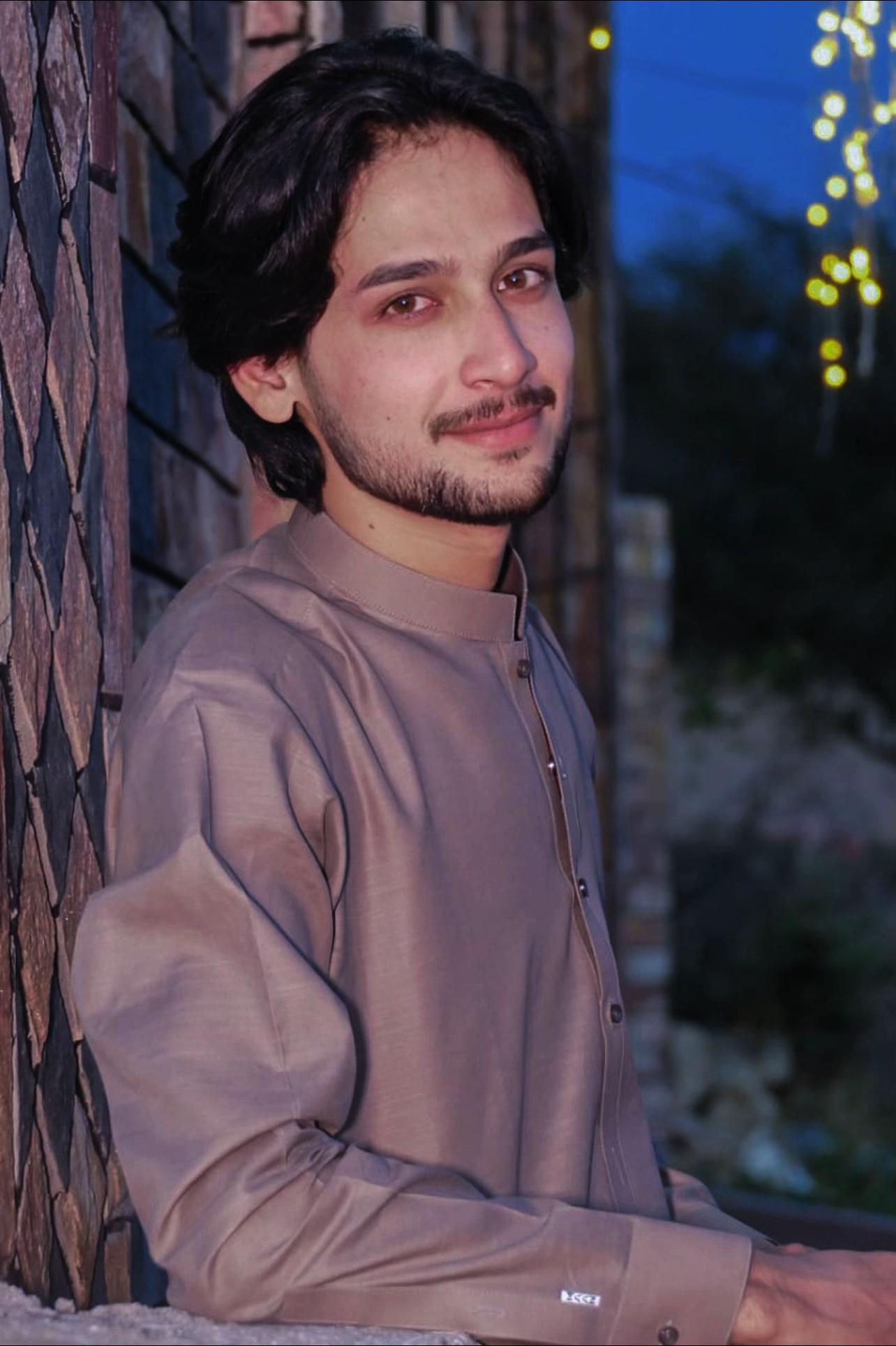 @Rahim Awan Alvii👑