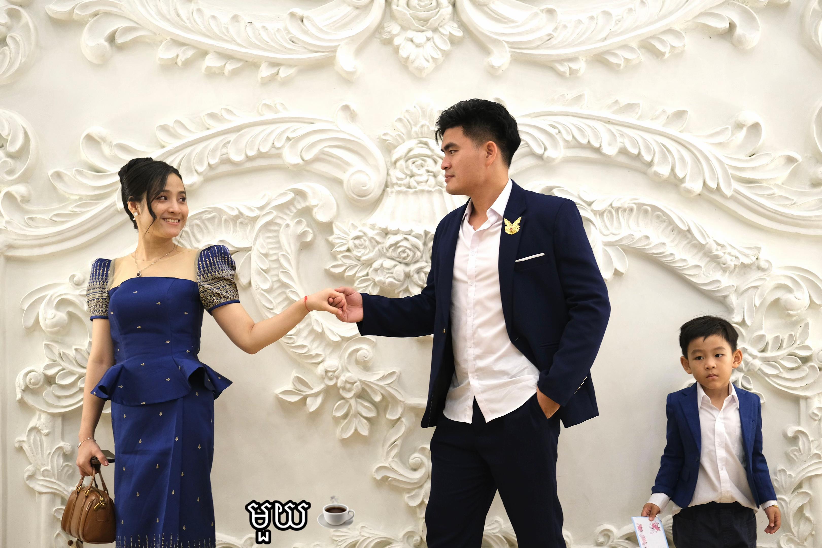 @បូរ ក្រហម BKH9