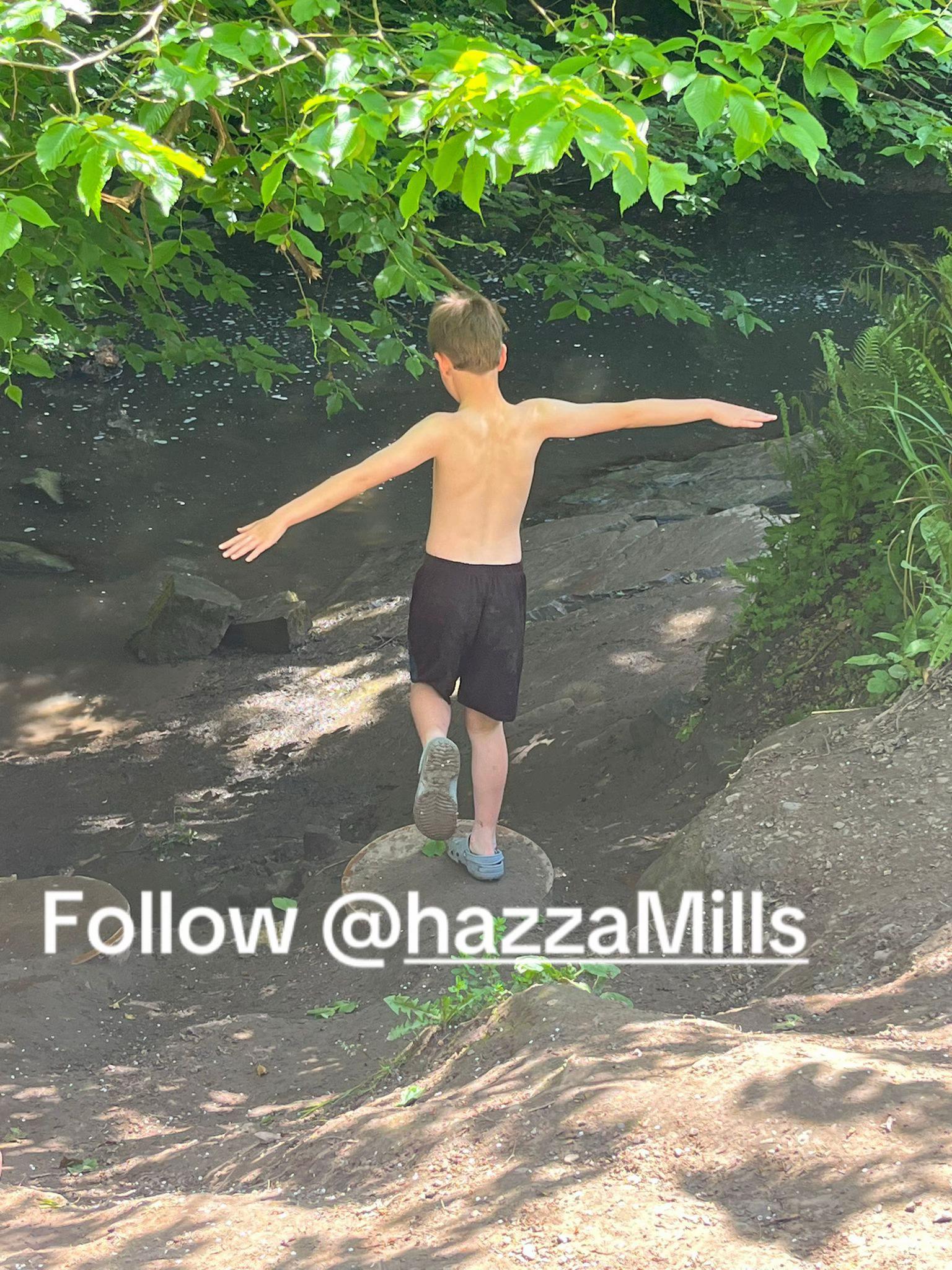 @CrazyFam2026