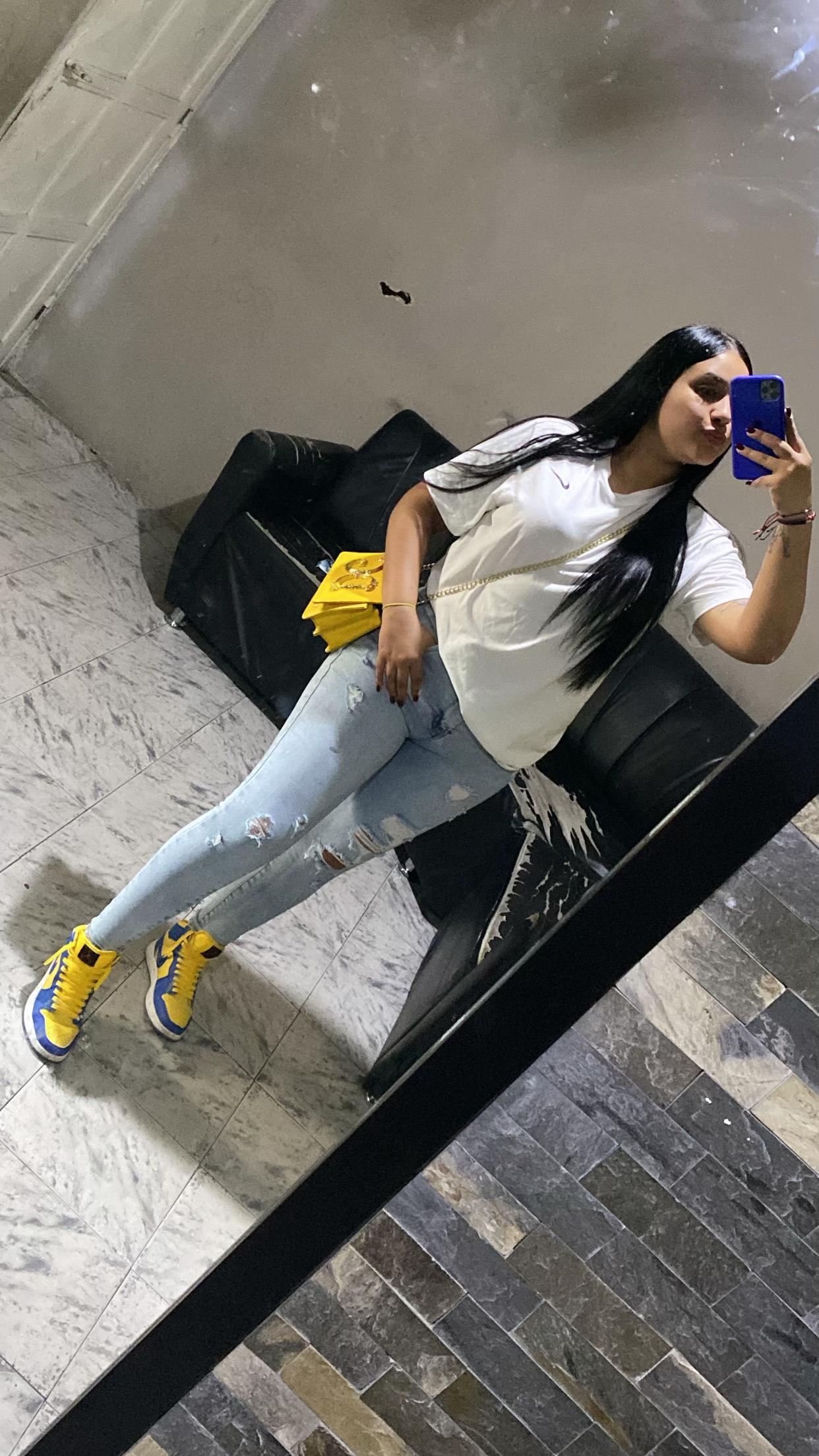 @DANIELA TORRES🌼