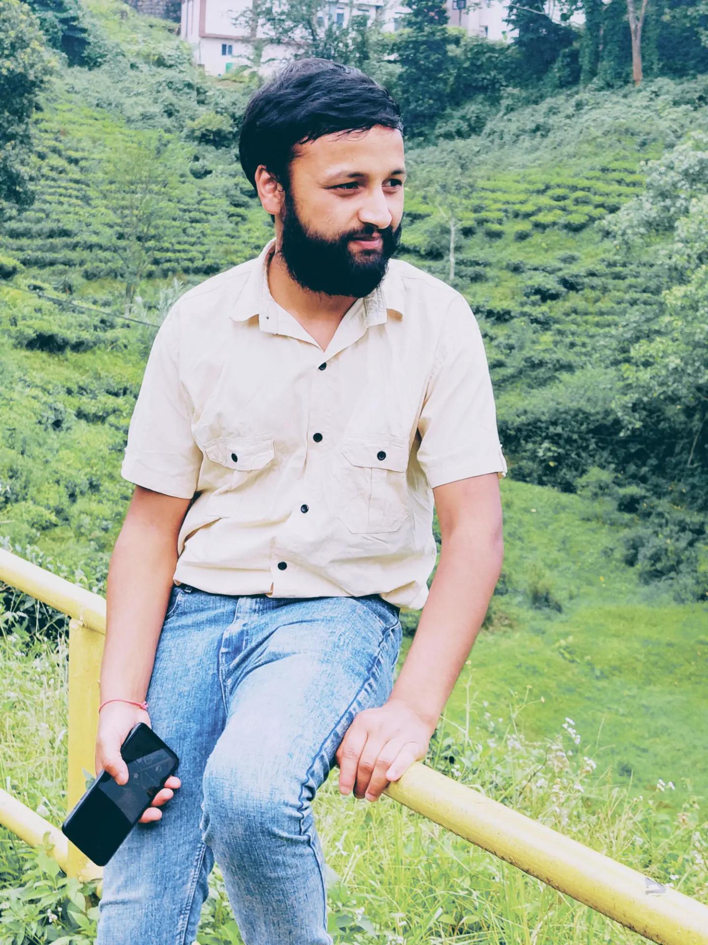 @dambar niroula