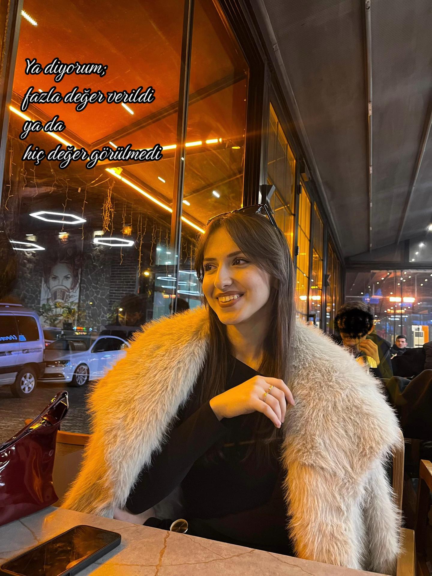 @esinbayrak