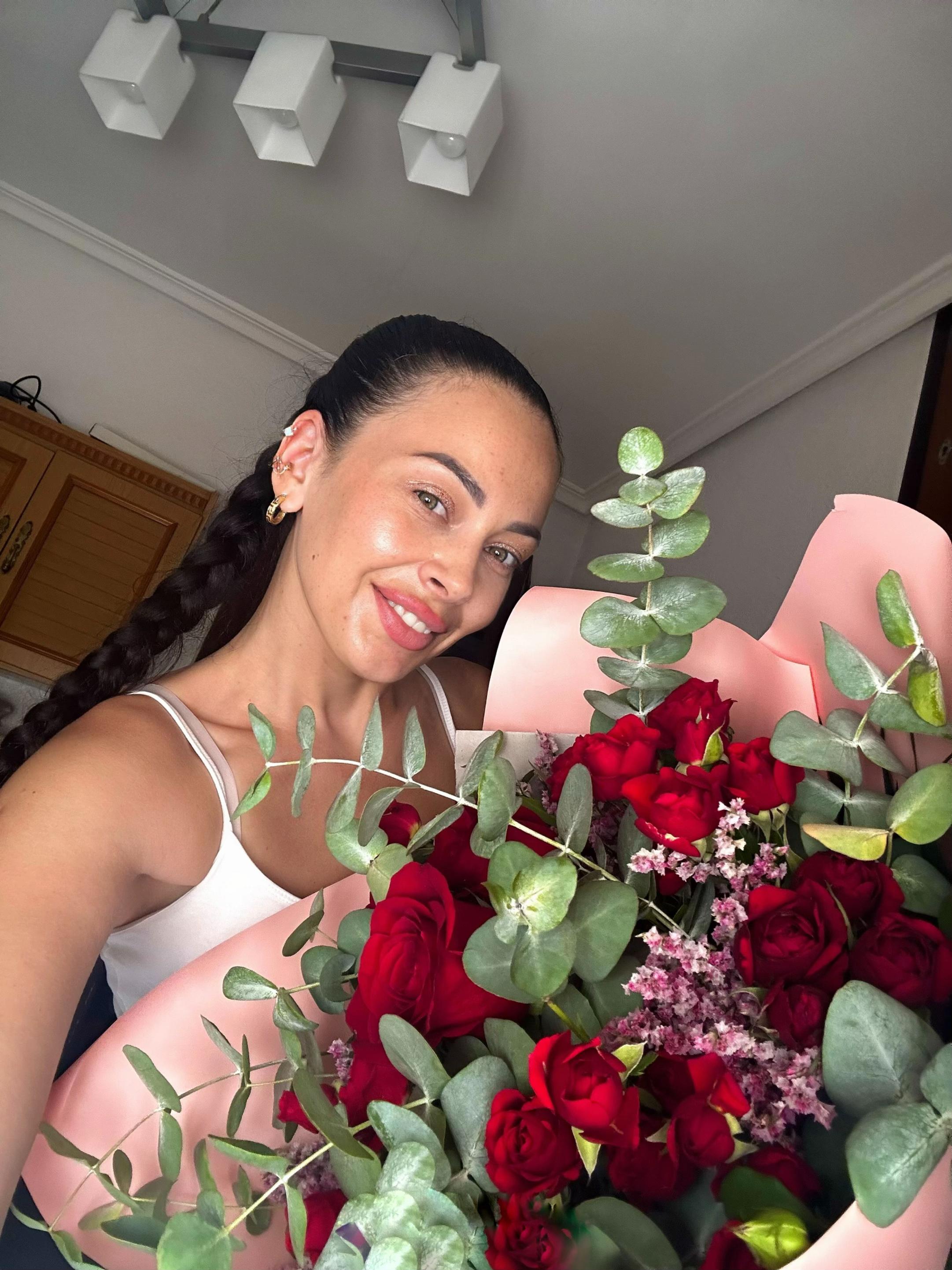 @KRISTINA YEROMENKO