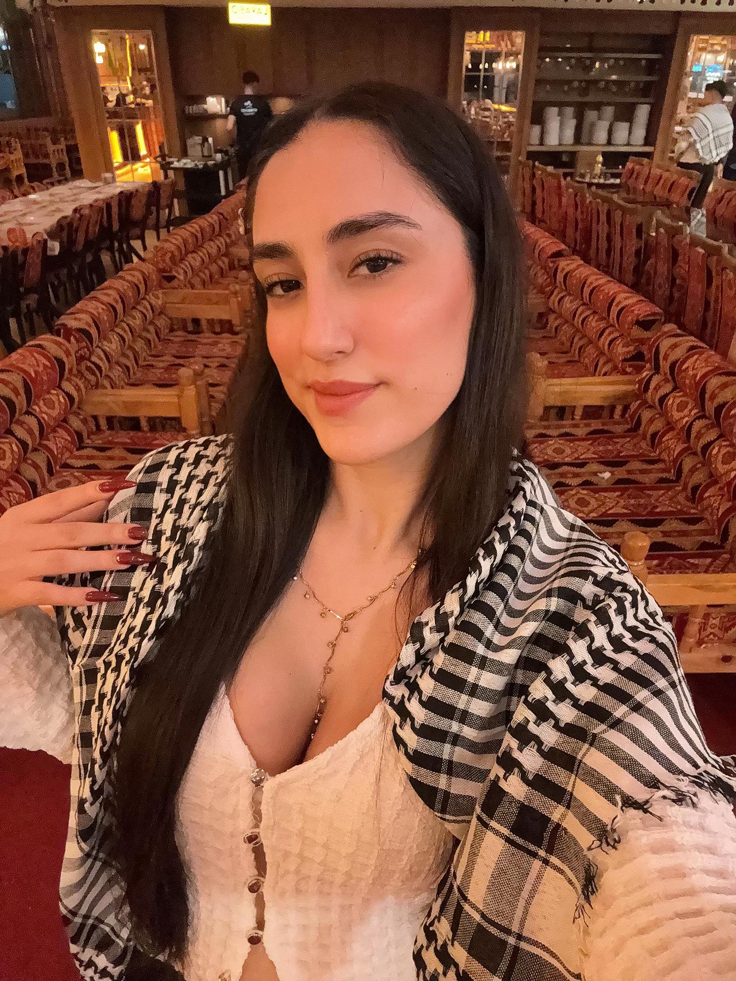 @1cerenerenn🪬🐆
