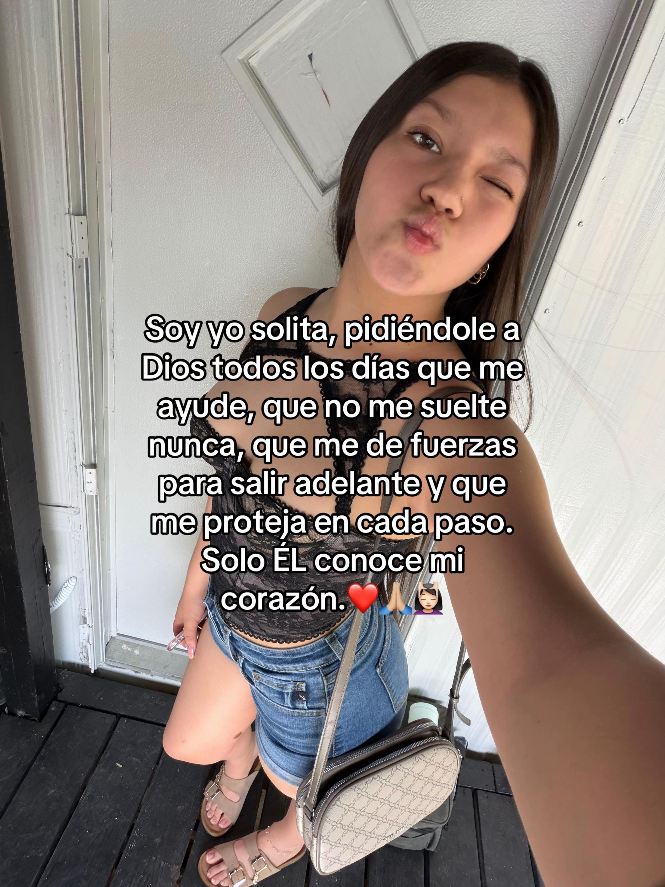 @𝔏𝔞𝔲𝔯𝔞🐆.