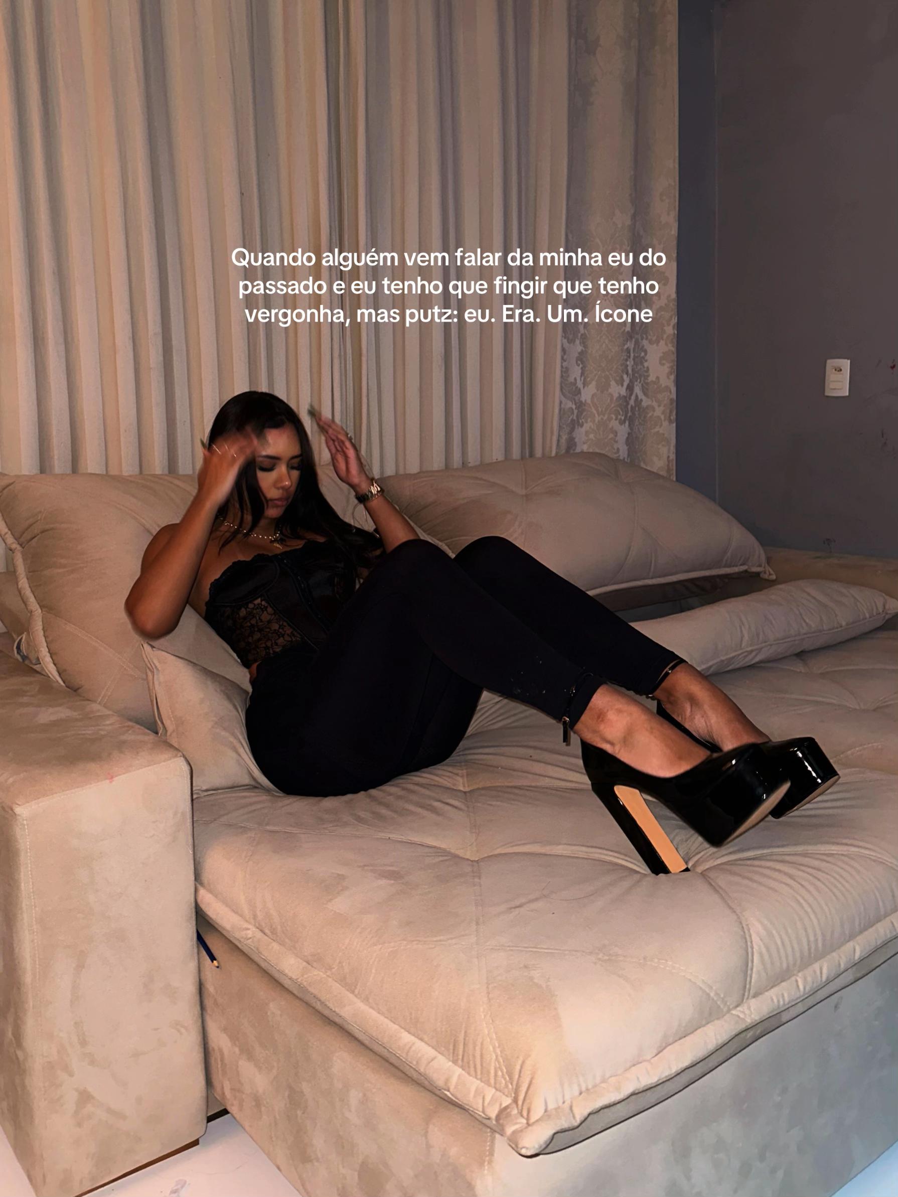 @karlastefanyofc