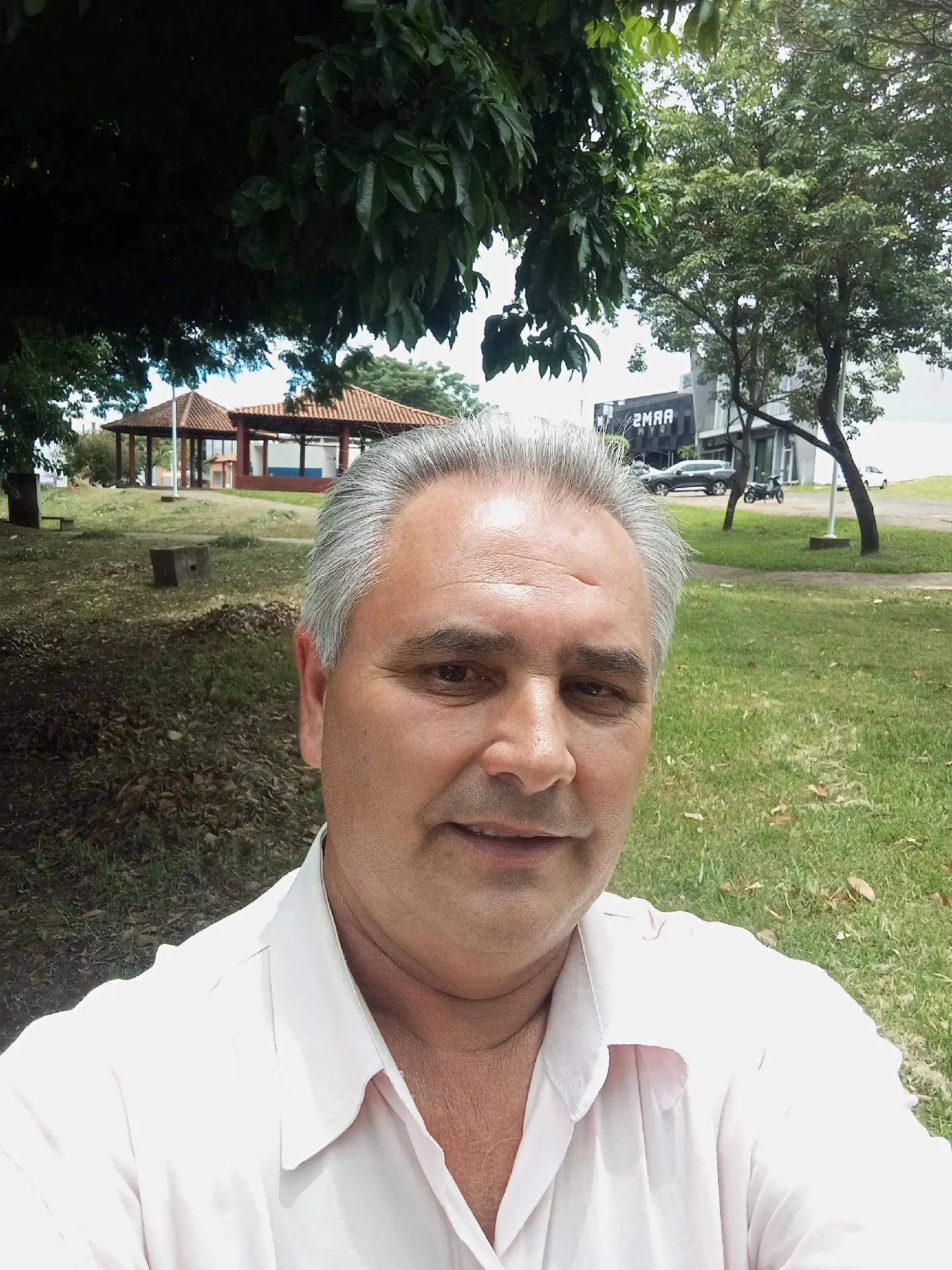@La&eacute;rcio Garcia