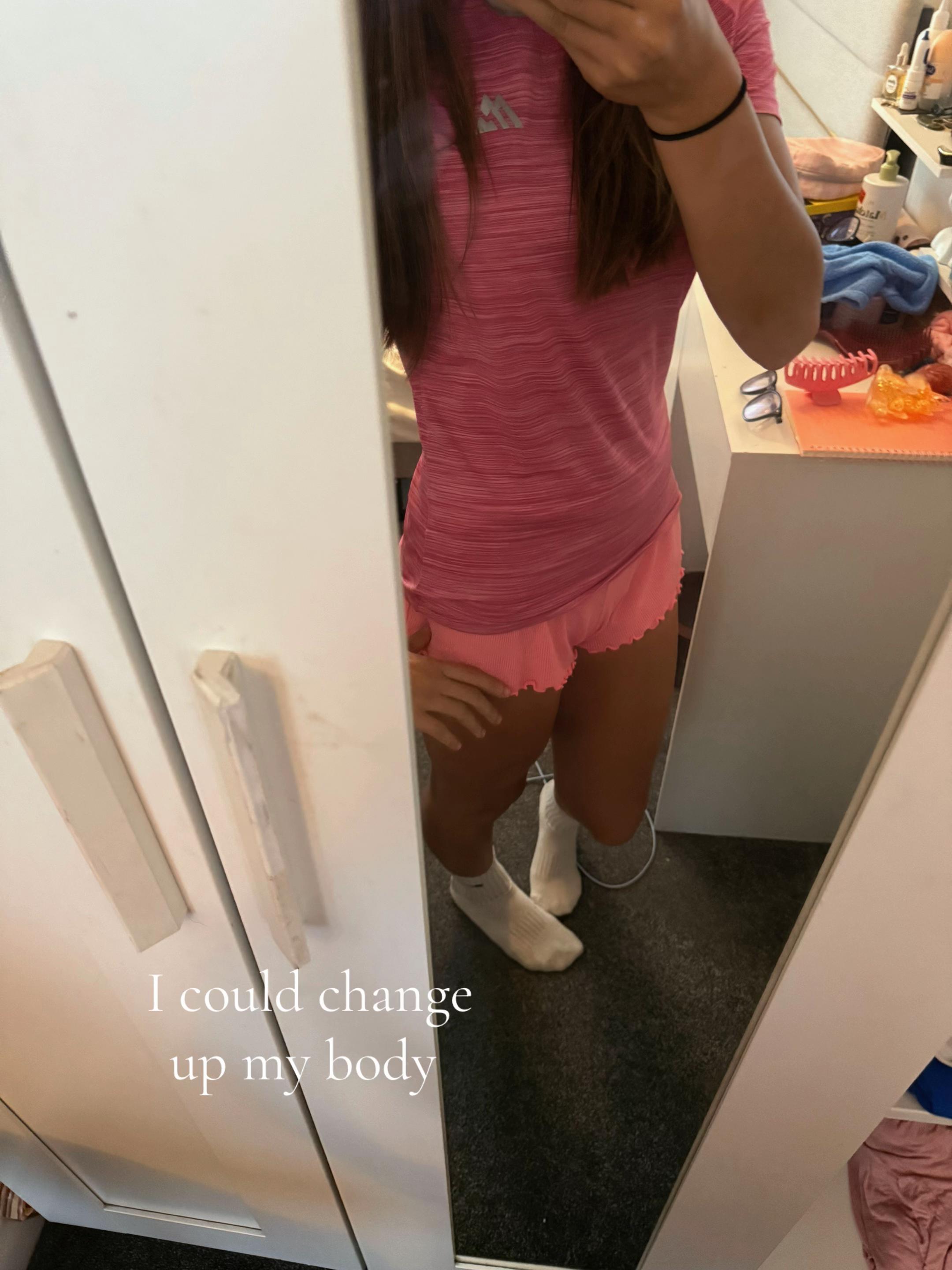 @𝐋𝐢𝐳𝐳𝐲💐