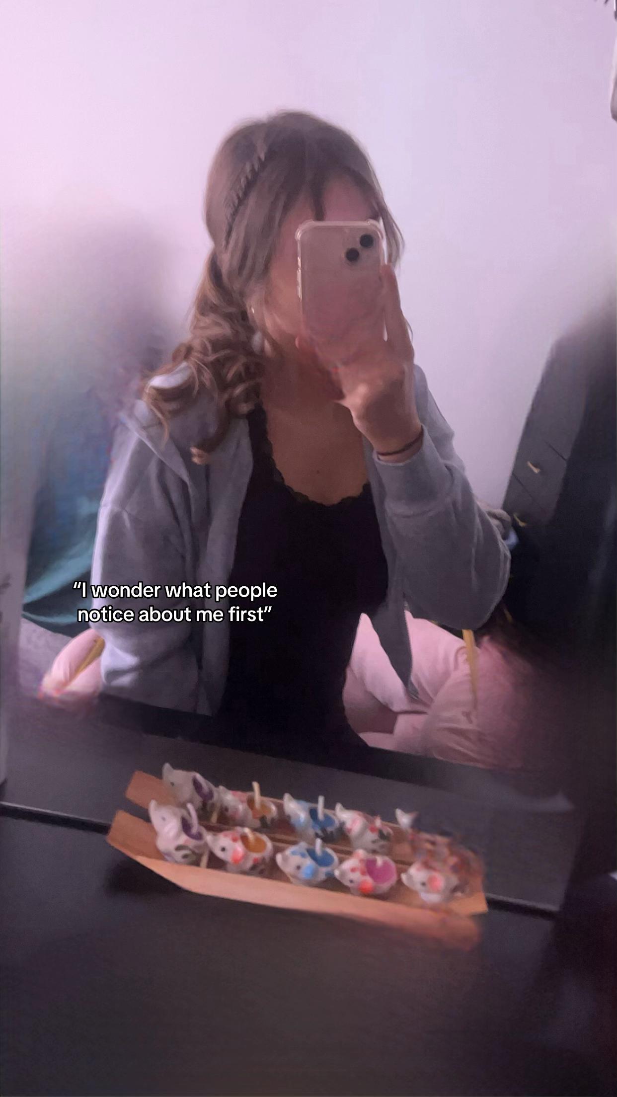 @𝒮 𑣲.