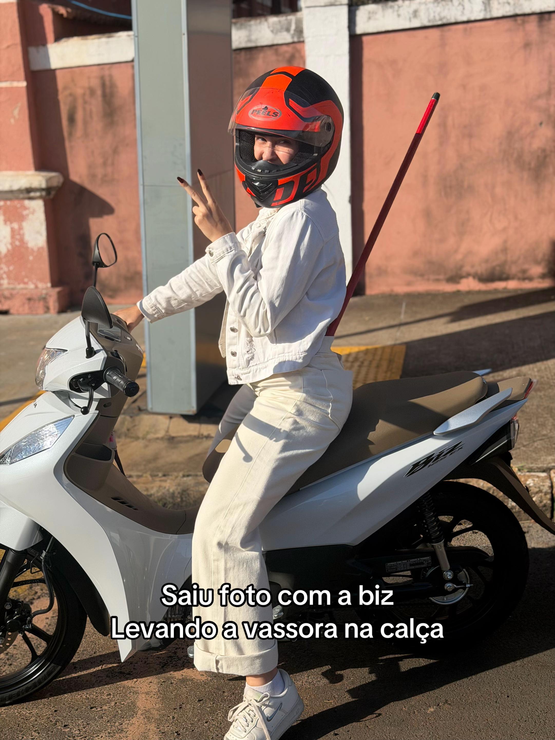 @Lorena