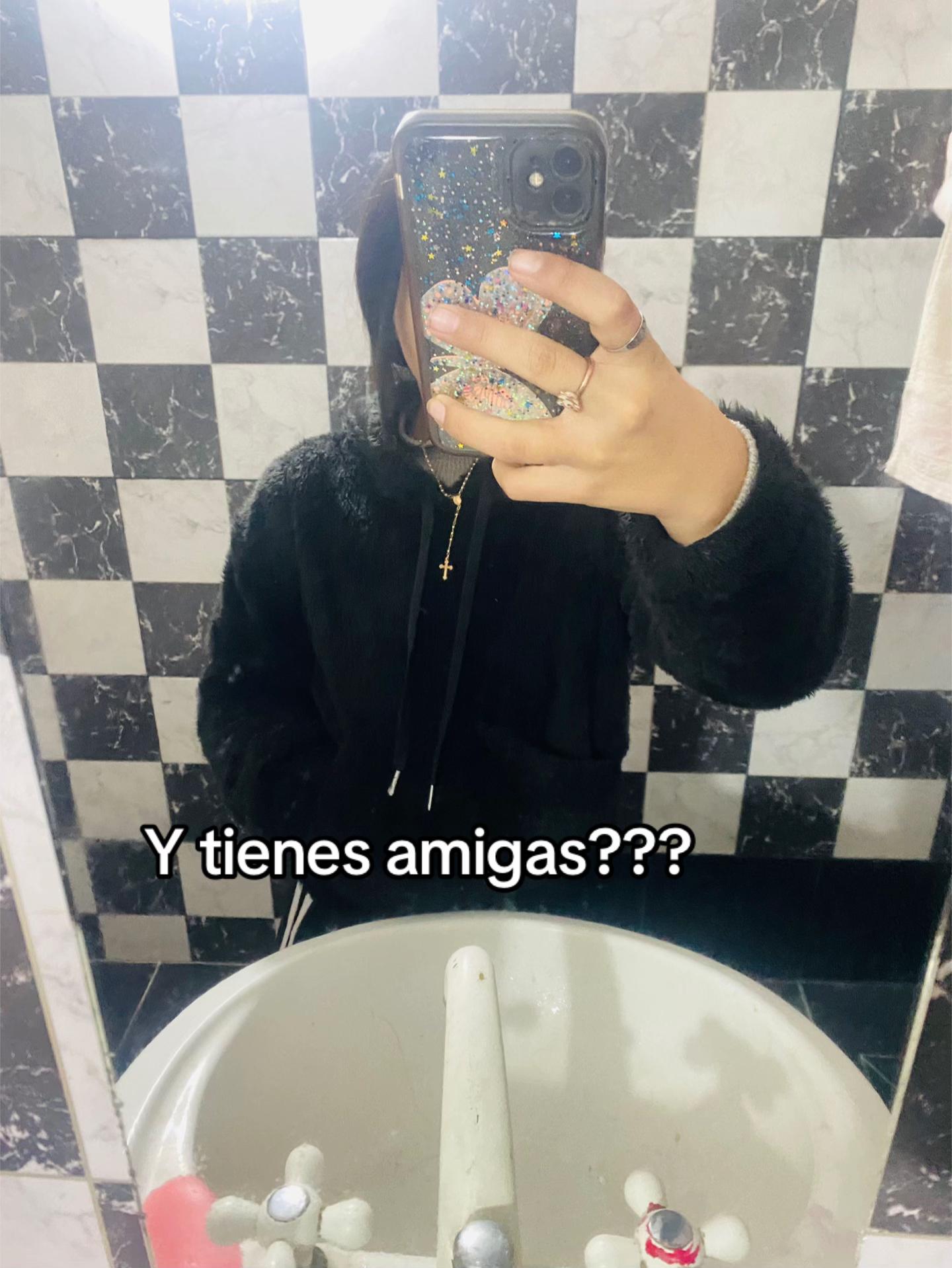 @ᥫ᭡